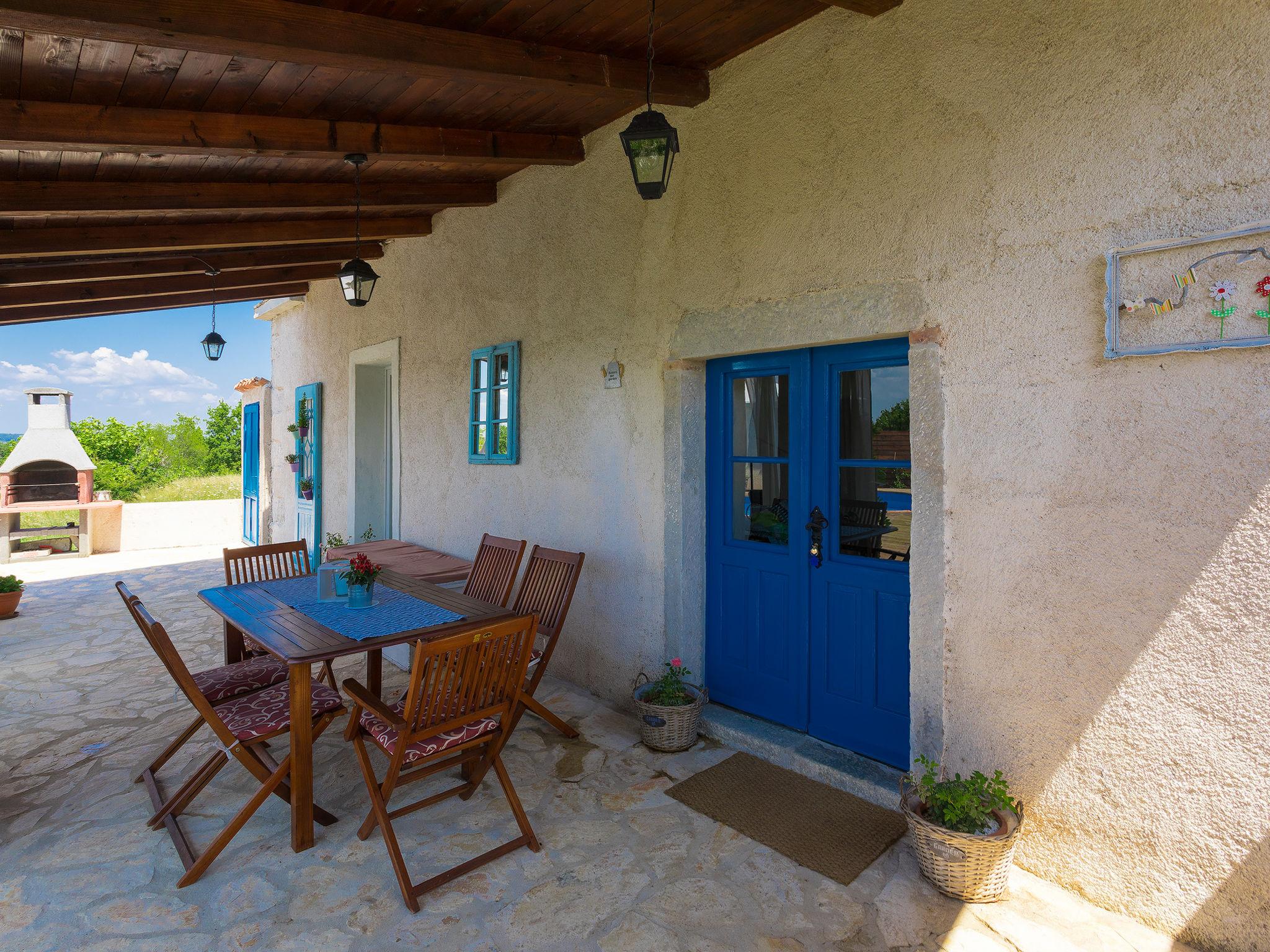 Photo 25 - Maison de 2 chambres à Labin avec piscine privée et vues à la mer