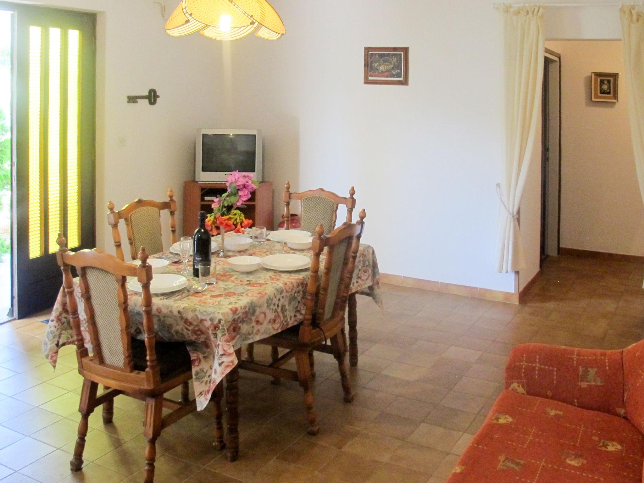 Photo 9 - 2 bedroom Apartment in Labin with terrace and sea view