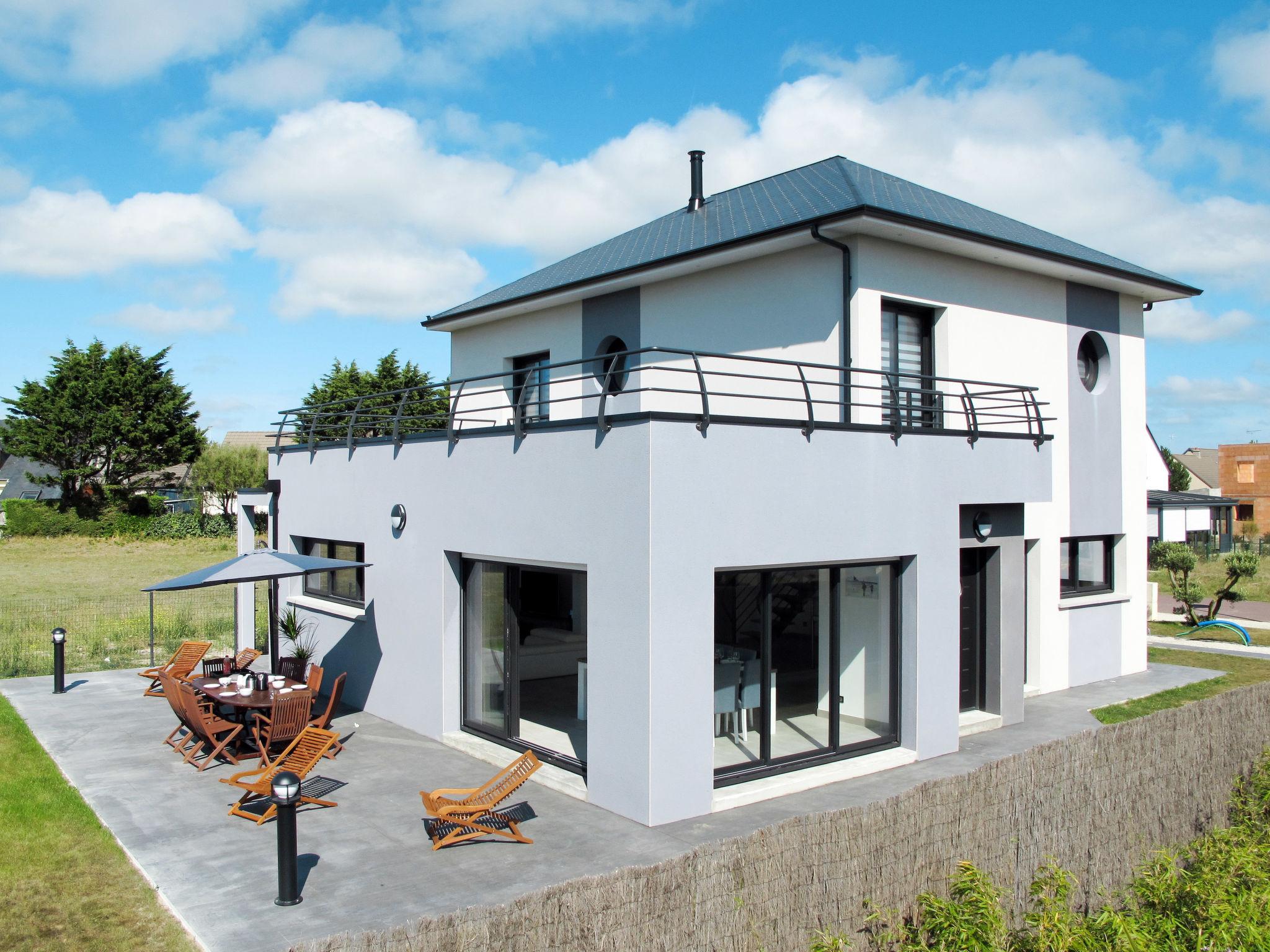 Photo 23 - Maison de 5 chambres à Pirou avec terrasse et vues à la mer