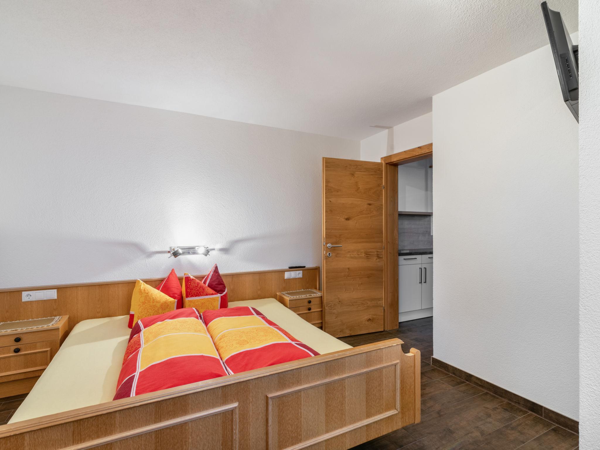 Foto 4 - Apartment mit 1 Schlafzimmer in Kappl mit garten und blick auf die berge