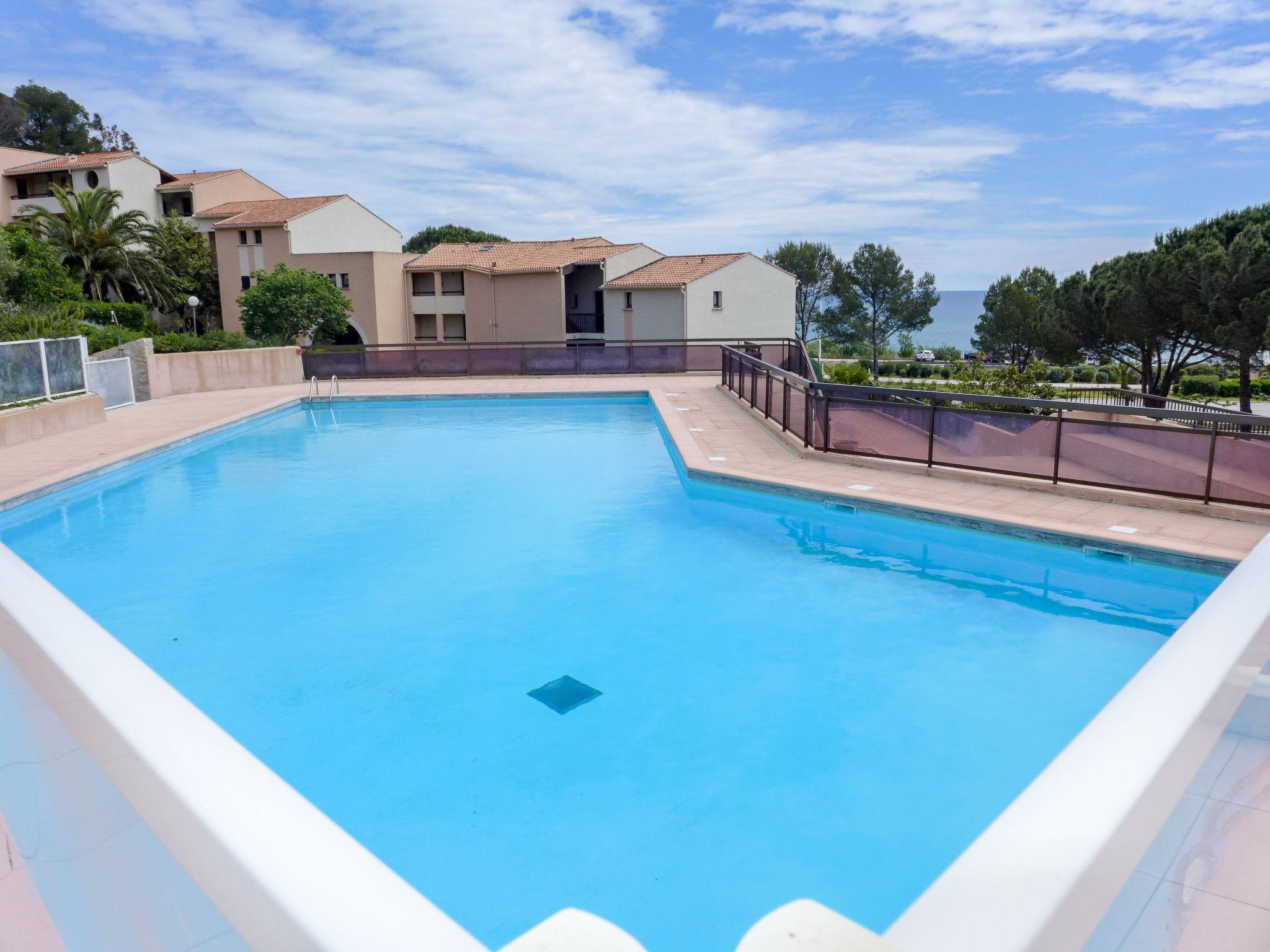 Foto 22 - Haus mit 3 Schlafzimmern in Roquebrune-sur-Argens mit schwimmbad und blick aufs meer