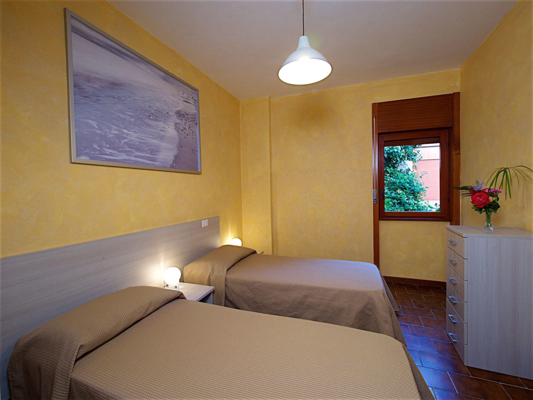 Photo 16 - 2 bedroom Apartment in Castiglione della Pescaia with swimming pool and garden