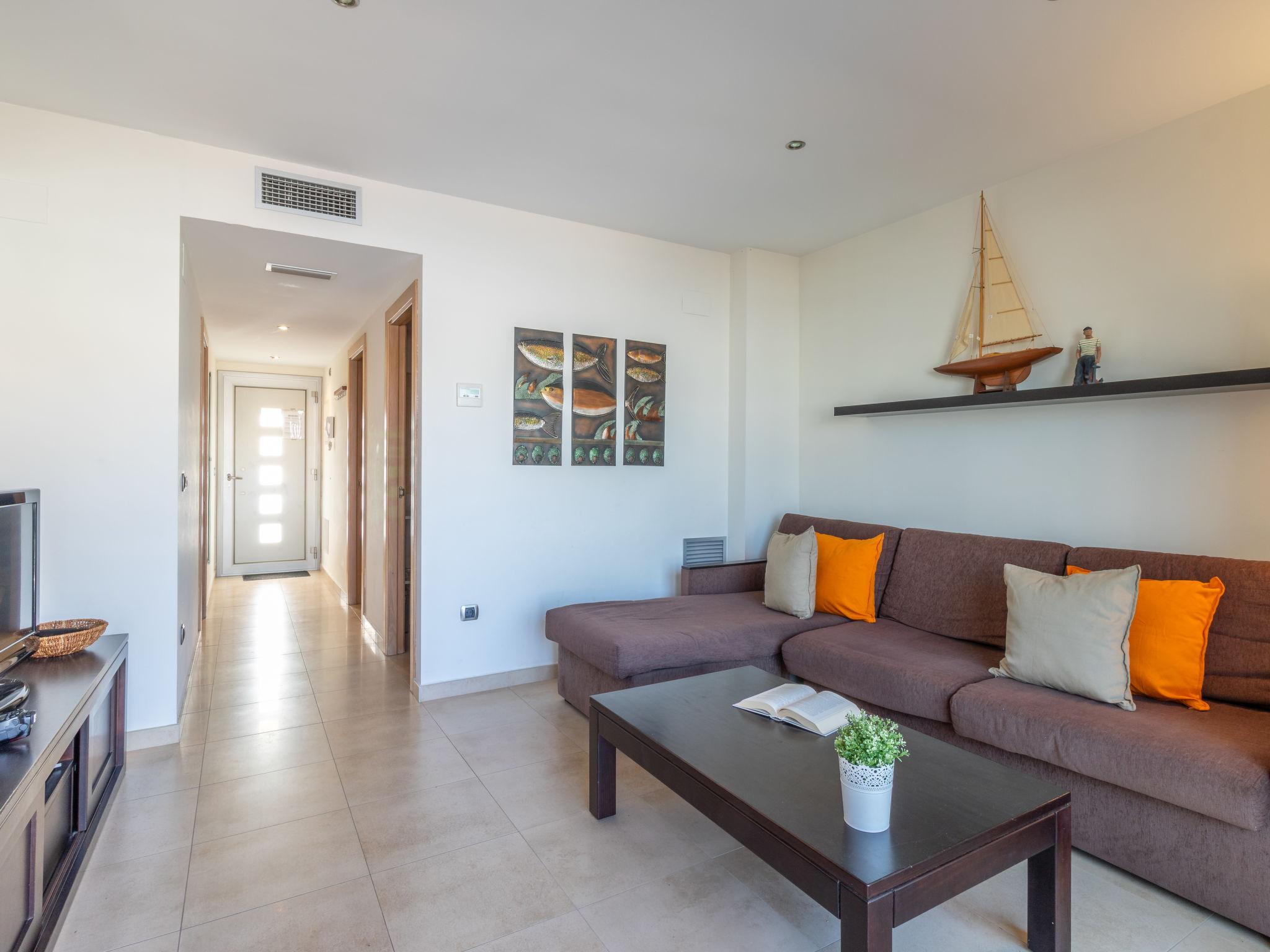Foto 8 - Apartamento de 2 quartos em Castelló d'Empúries com terraço e vistas do mar