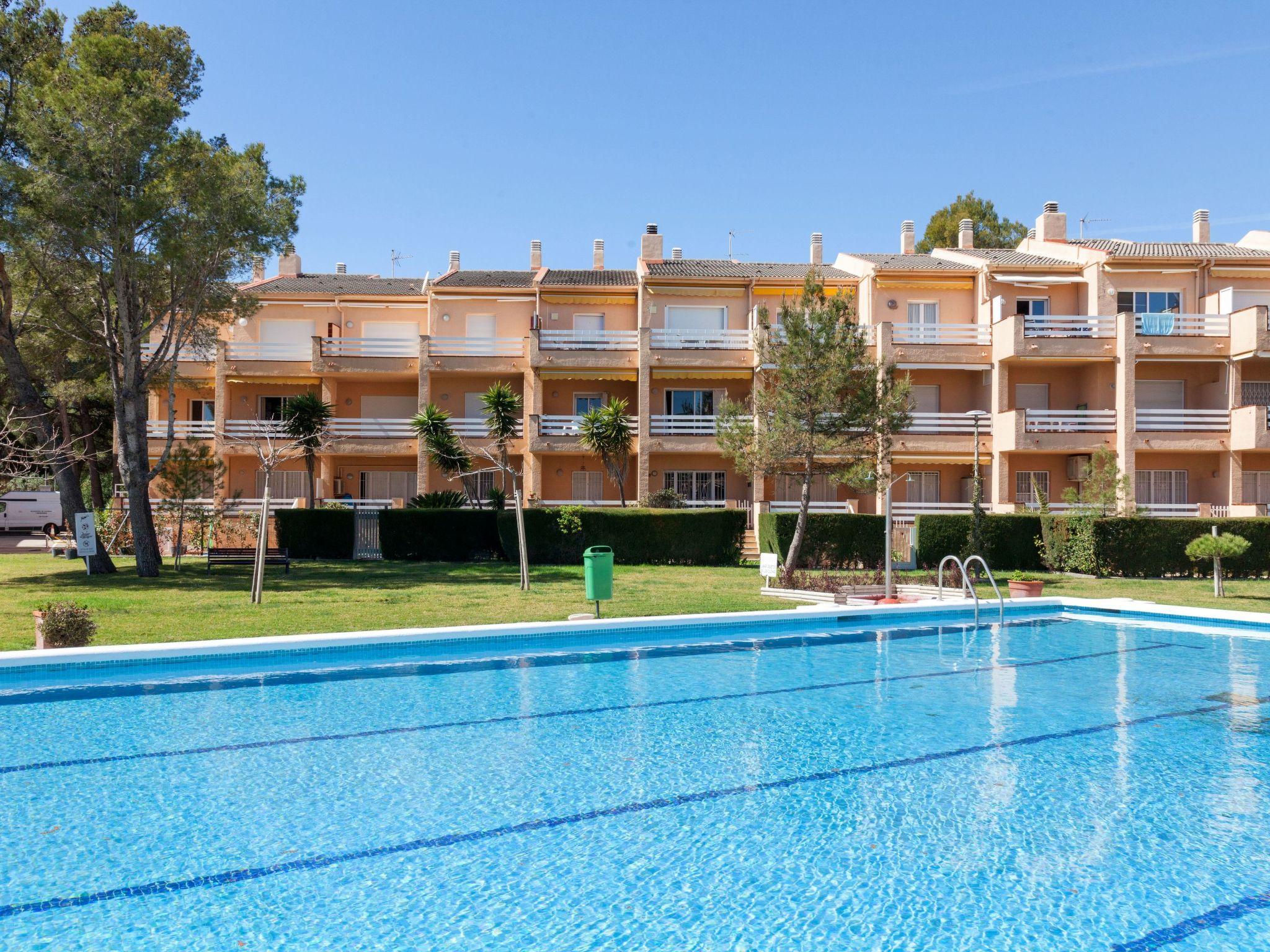 Photo 20 - 2 bedroom Apartment in Mont-roig del Camp with swimming pool and sea view