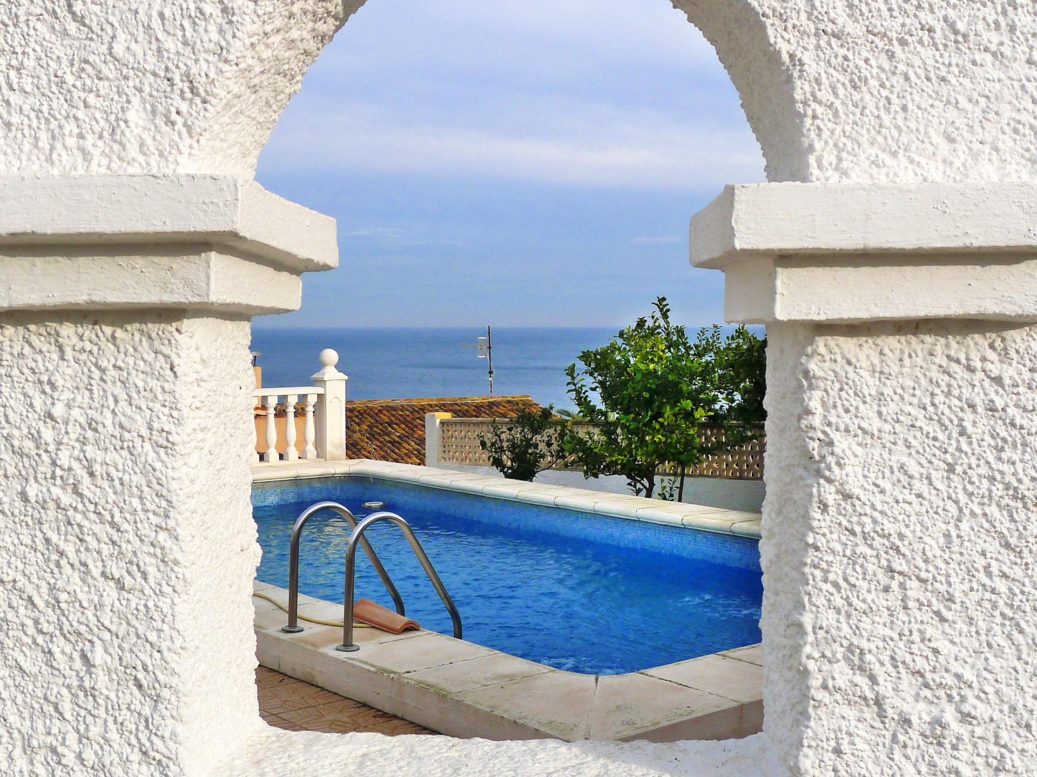 Foto 15 - Casa de 3 habitaciones en Calpe con piscina privada y vistas al mar