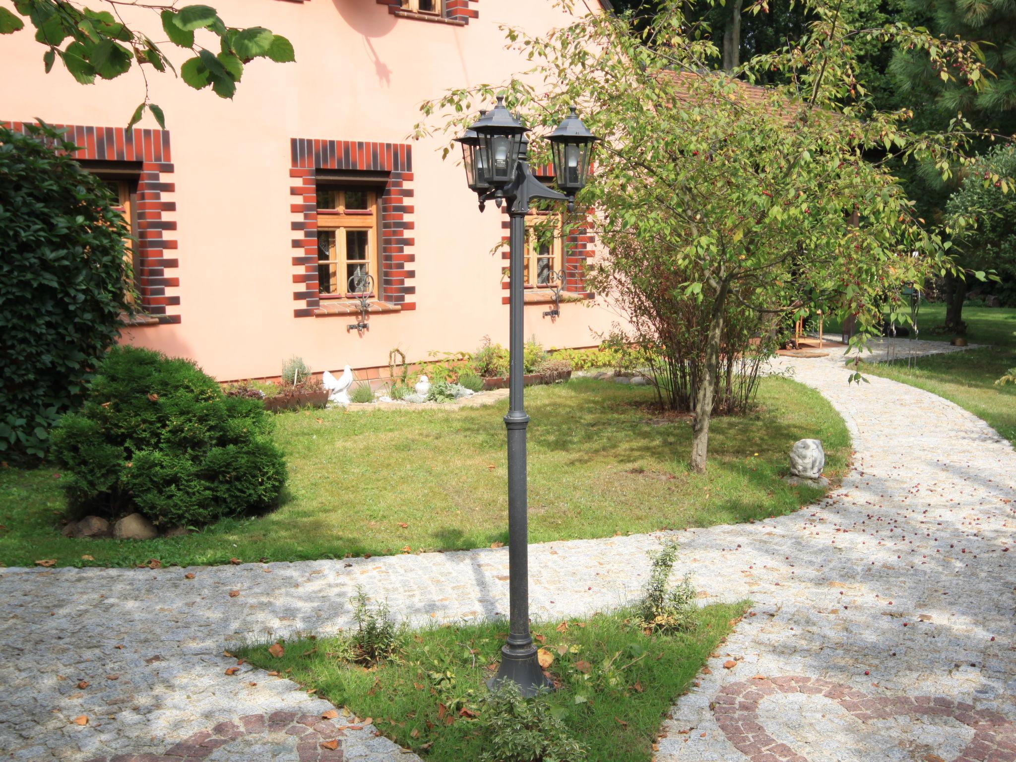 Photo 37 - Maison de 5 chambres à Tuplice avec piscine et jardin