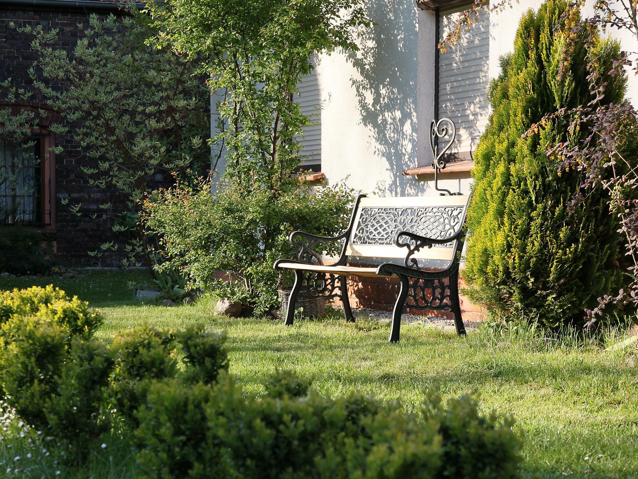 Foto 44 - Haus mit 5 Schlafzimmern in Tuplice mit schwimmbad und garten