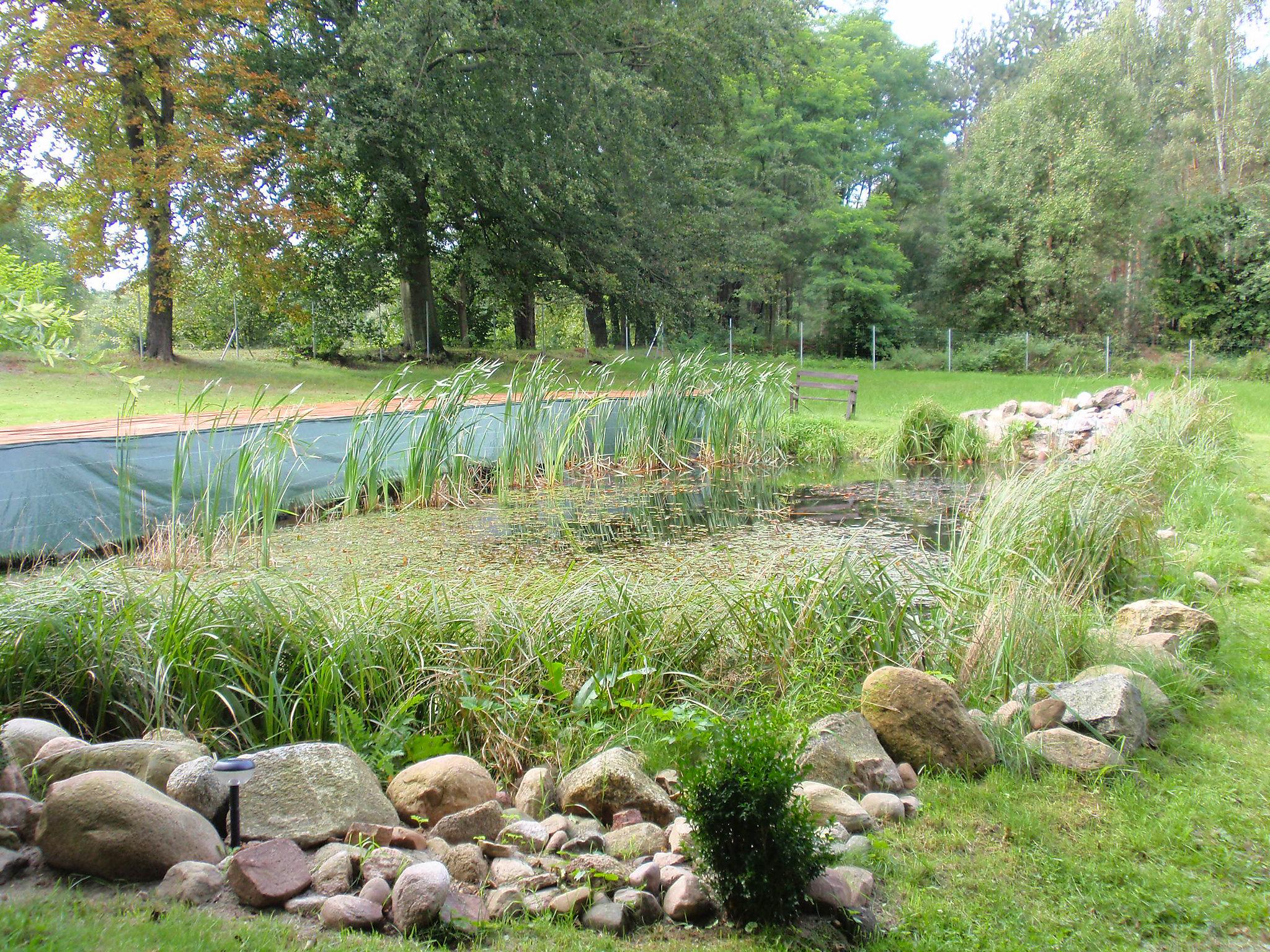 Foto 42 - Haus mit 5 Schlafzimmern in Tuplice mit schwimmbad und garten