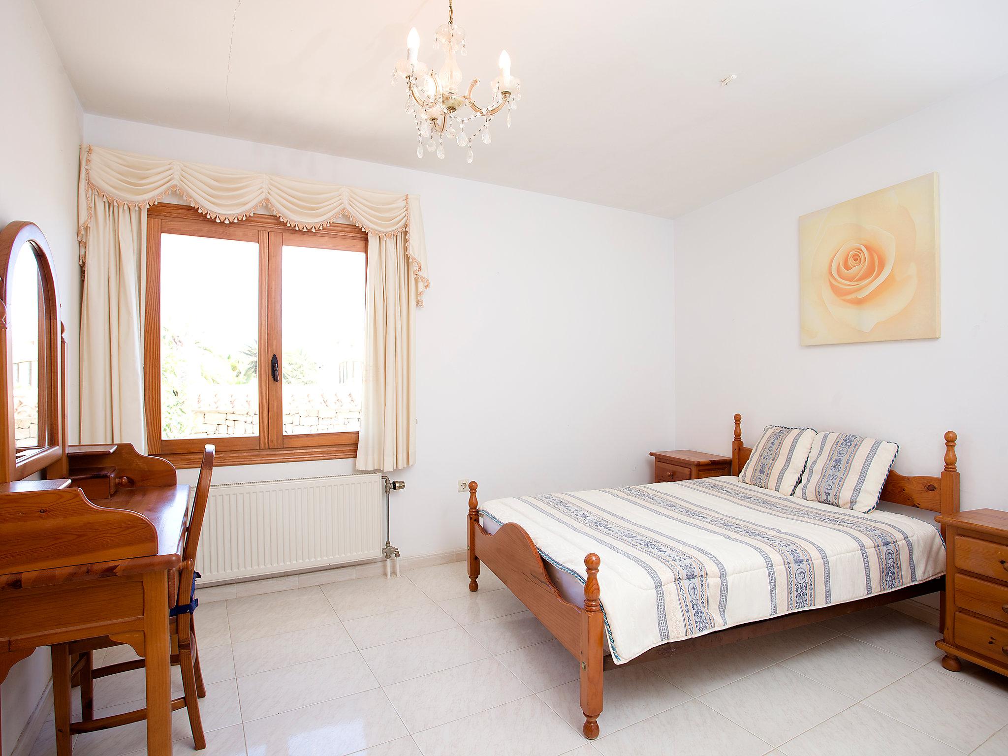 Photo 13 - 3 bedroom House in Calp with private pool and sea view