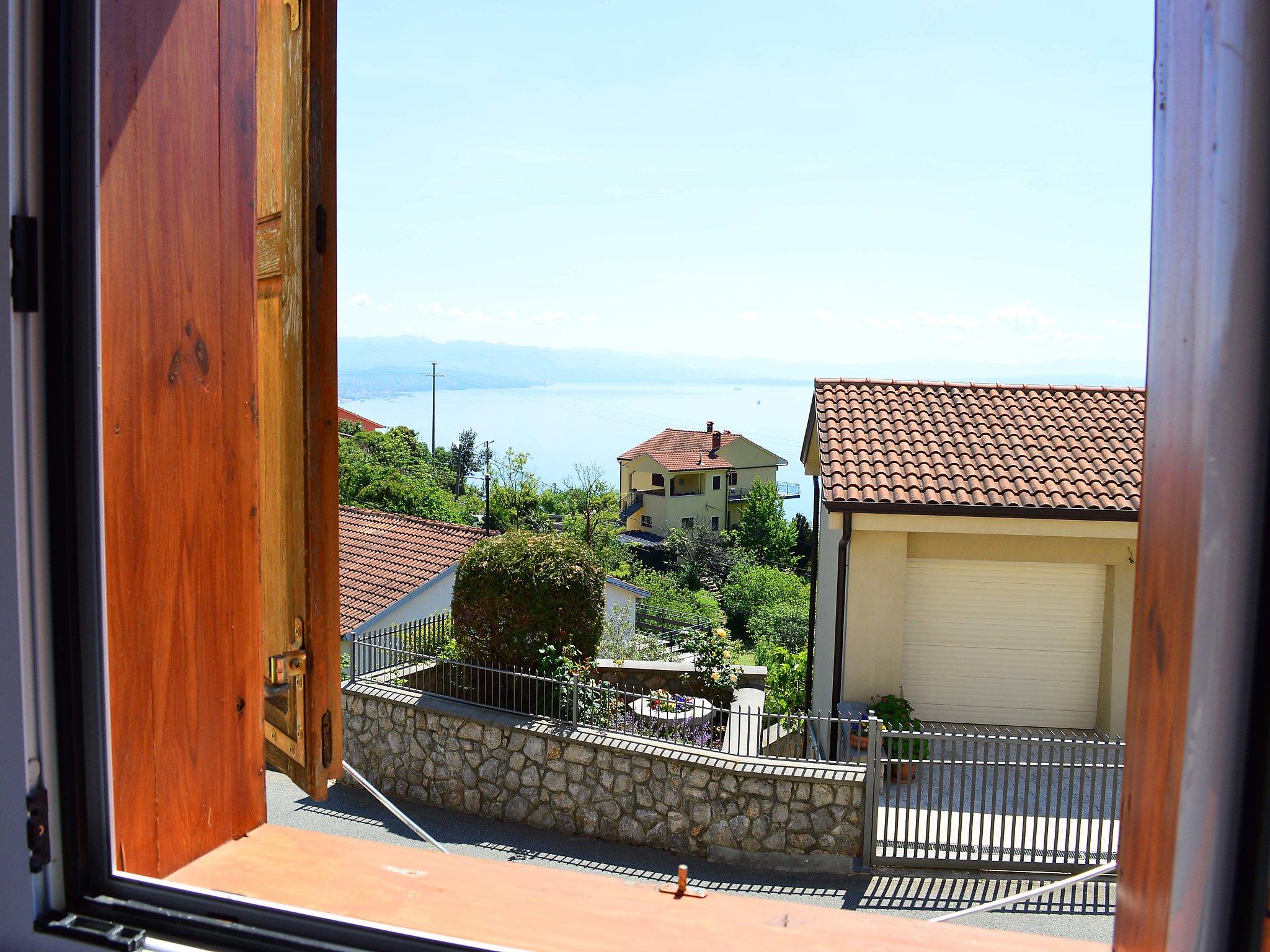 Photo 8 - Appartement de 3 chambres à Matulji avec jardin et terrasse