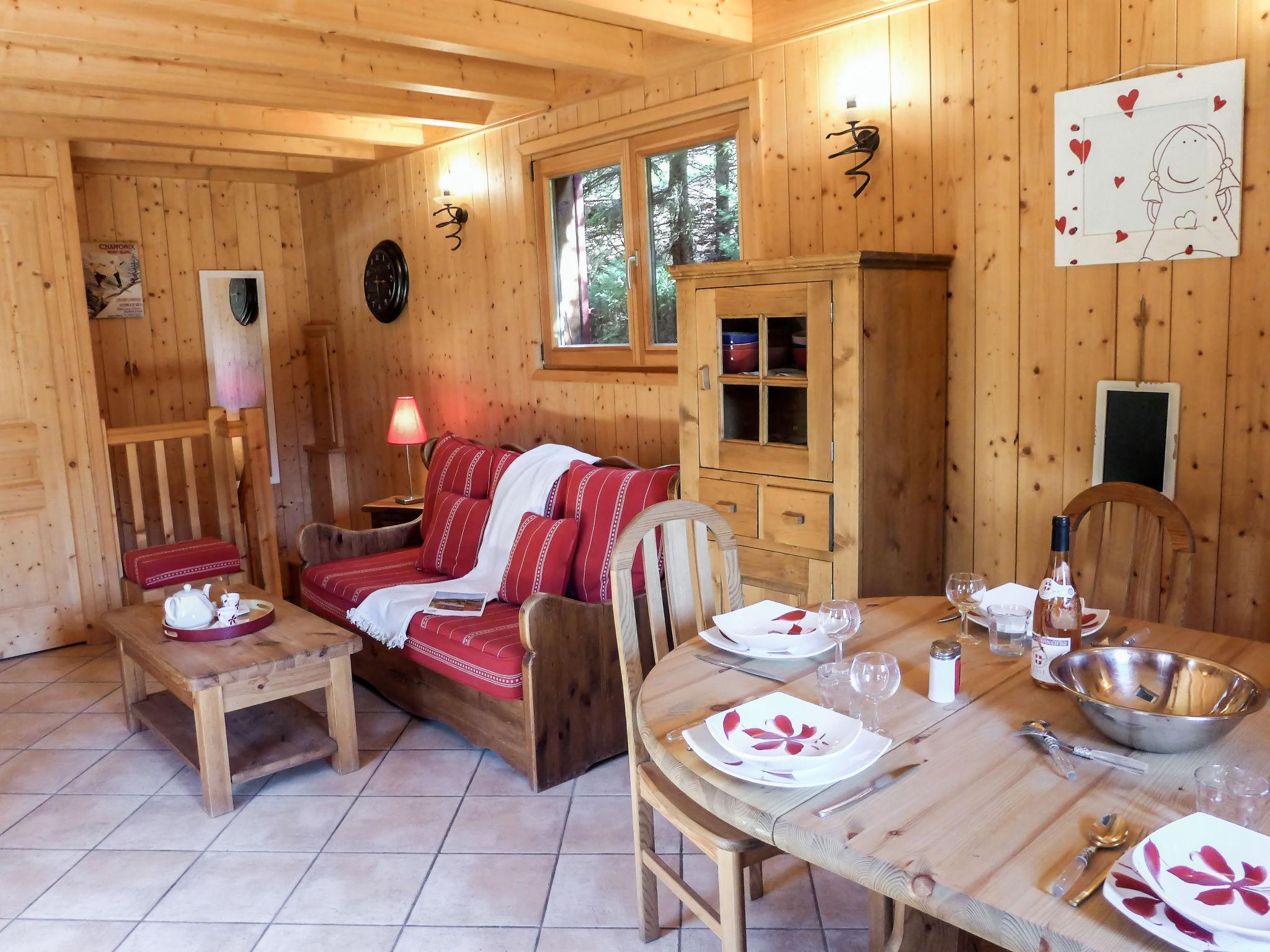 Foto 1 - Haus mit 1 Schlafzimmer in Chamonix-Mont-Blanc mit garten und blick auf die berge
