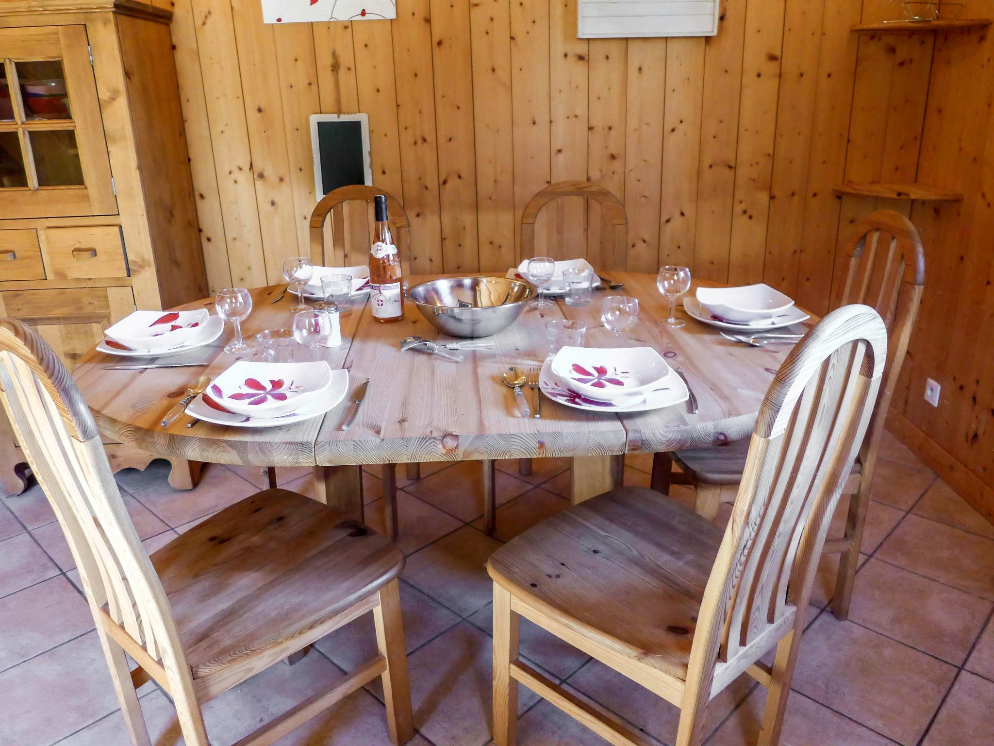 Foto 3 - Haus mit 1 Schlafzimmer in Chamonix-Mont-Blanc mit garten und blick auf die berge