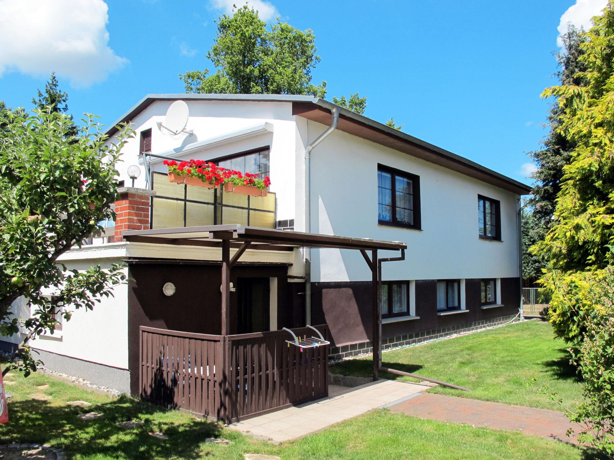 Foto 6 - Apartamento de 1 habitación en Zinnowitz con jardín y vistas al mar