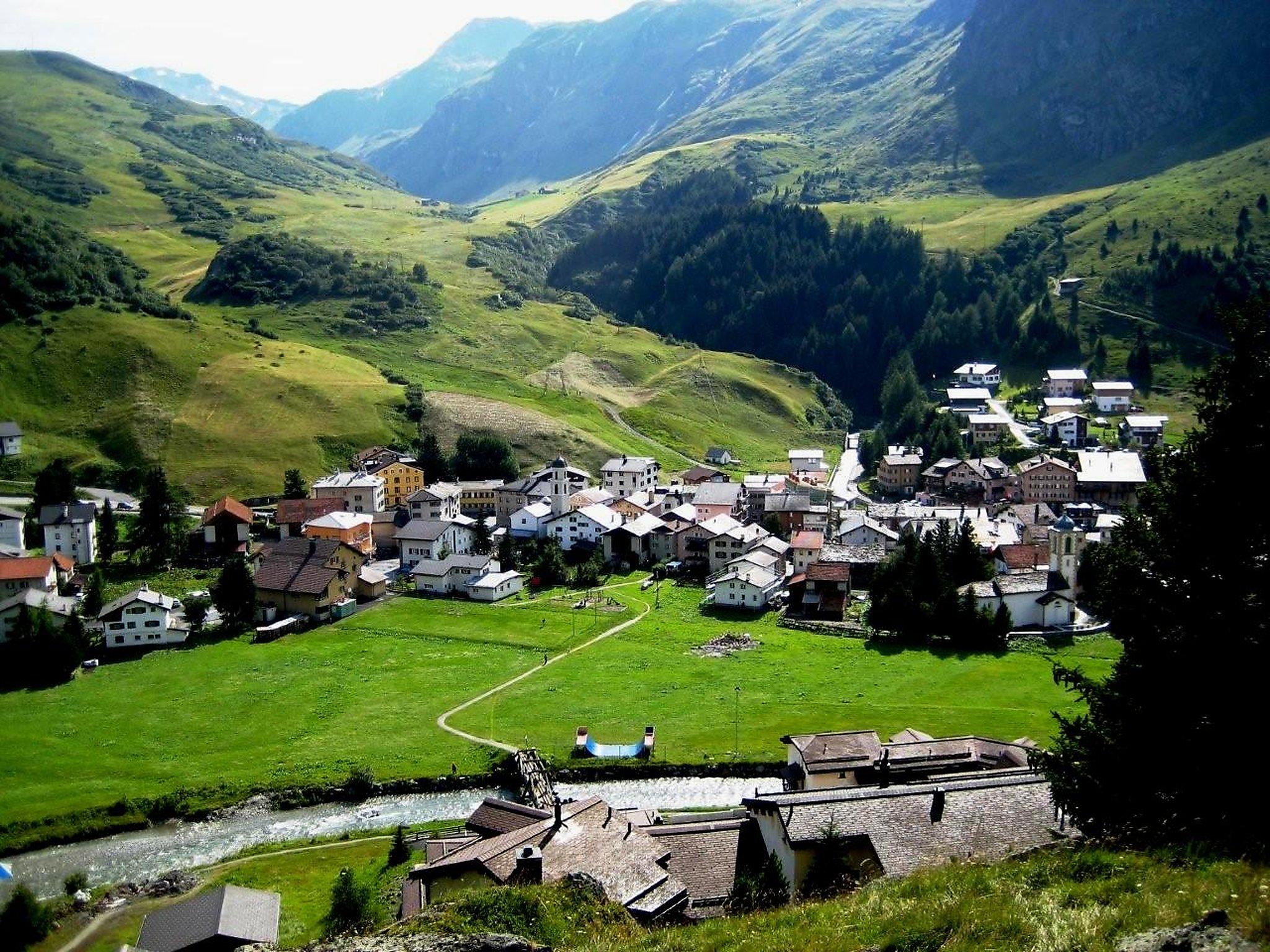 Foto 5 - Appartamento con 1 camera da letto a Surses con piscina e vista sulle montagne