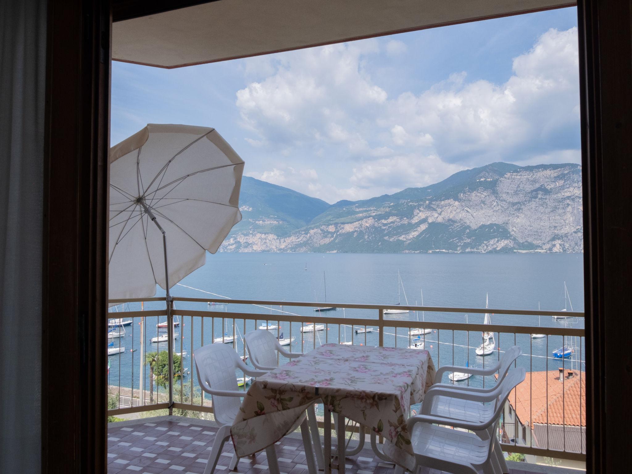 Foto 5 - Apartamento de 1 quarto em Brenzone sul Garda com jardim e terraço