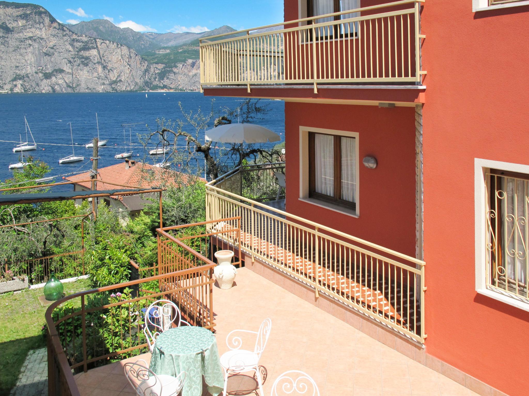 Foto 13 - Appartamento con 1 camera da letto a Brenzone sul Garda con giardino e terrazza