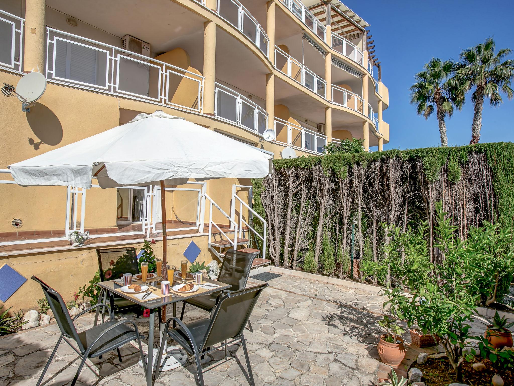 Photo 4 - Appartement de 2 chambres à Dénia avec piscine et vues à la mer