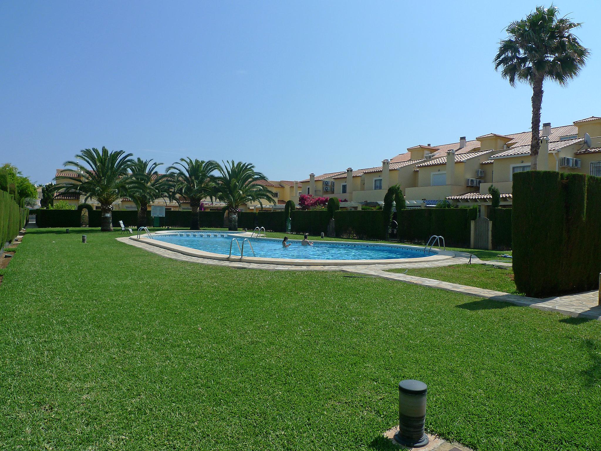 Photo 18 - Appartement de 2 chambres à Dénia avec piscine et vues à la mer