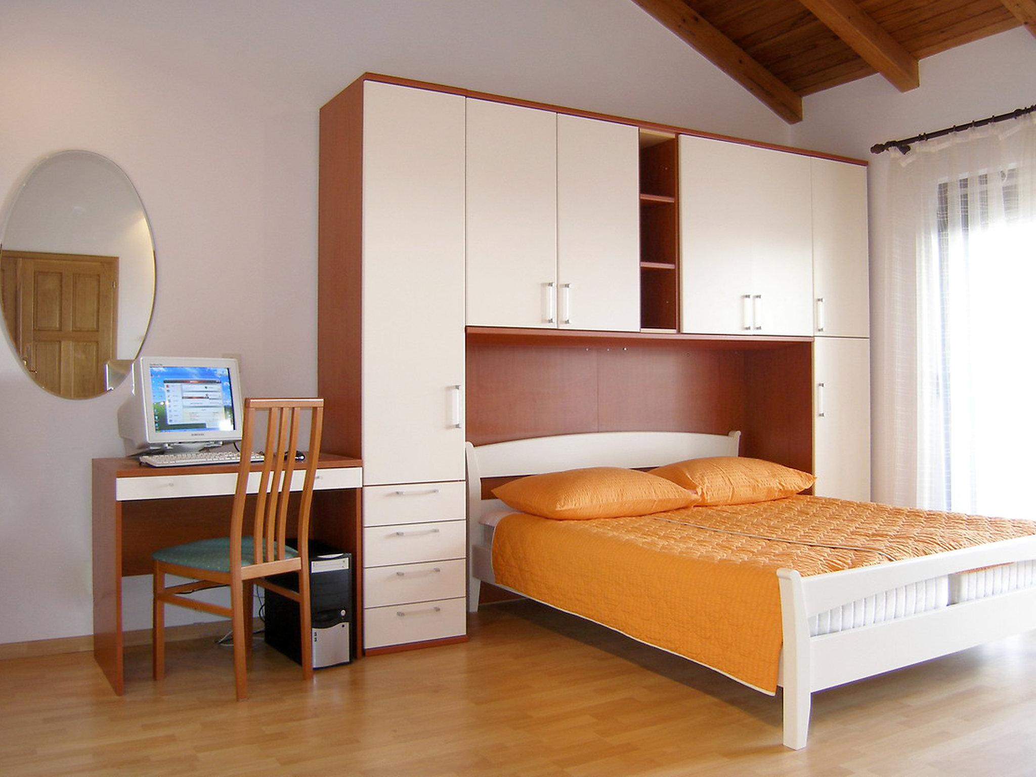 Foto 9 - Apartment mit 2 Schlafzimmern in Zadar mit schwimmbad und blick aufs meer