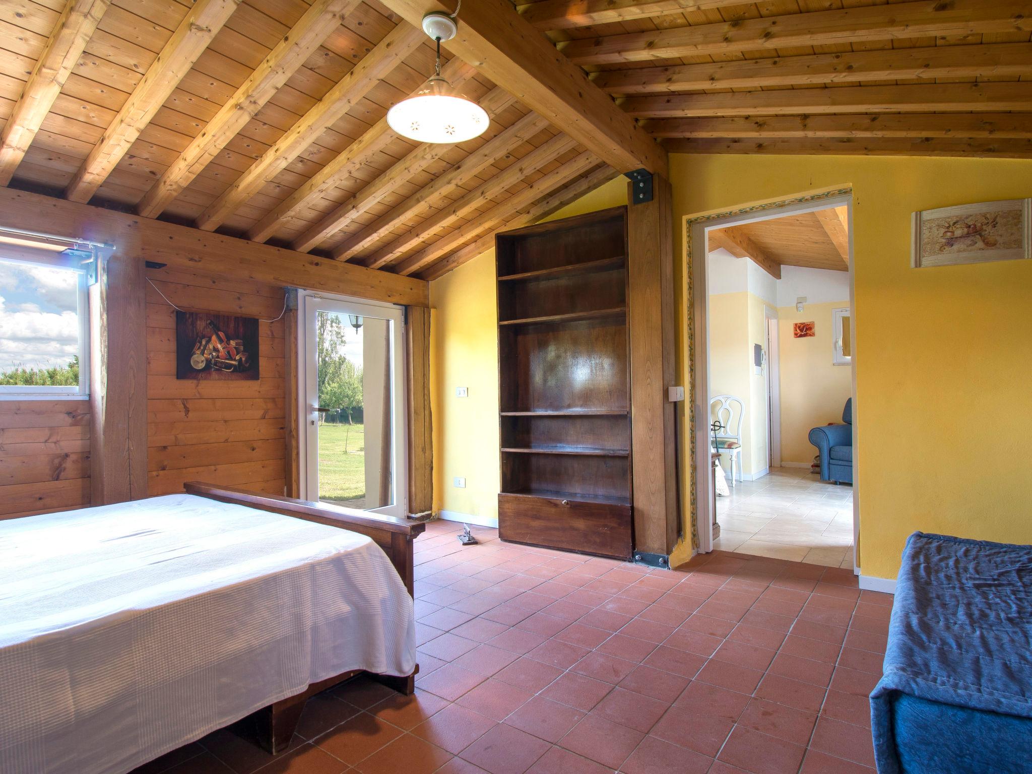 Foto 13 - Casa de 5 habitaciones en Capannori con piscina privada y jardín