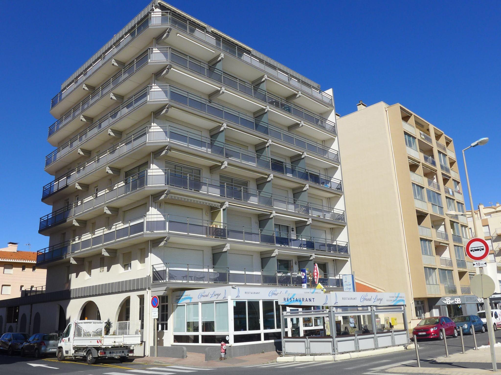 Foto 5 - Apartment mit 1 Schlafzimmer in Canet-en-Roussillon mit terrasse