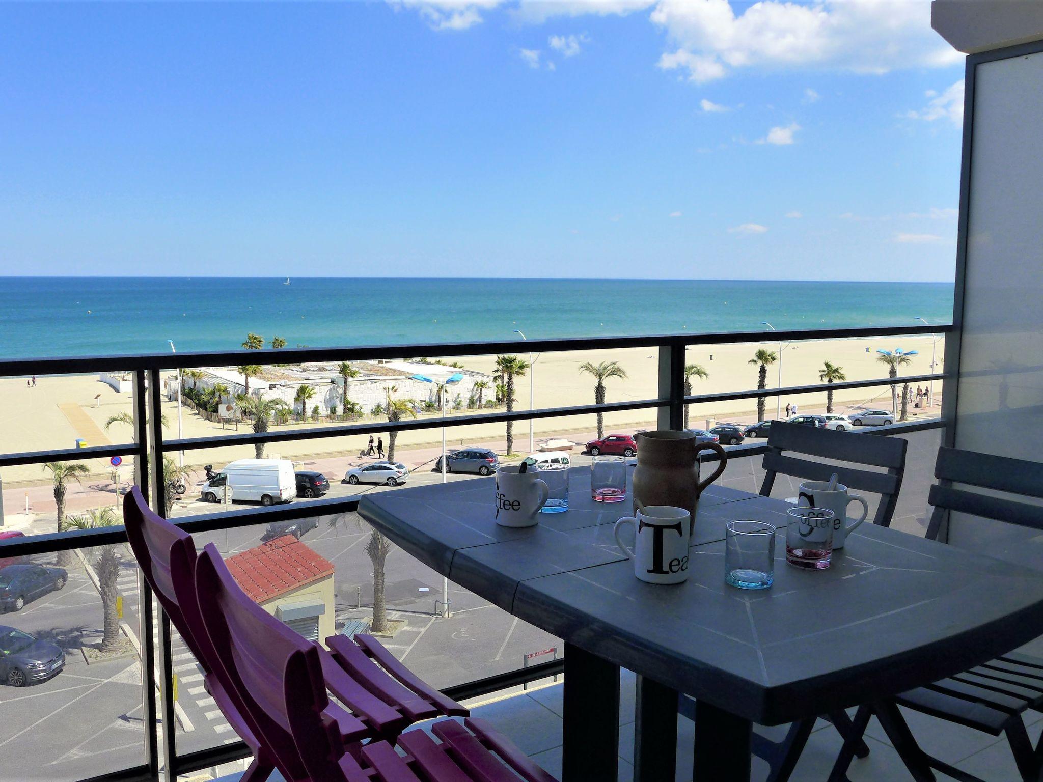 Foto 14 - Apartamento de 1 habitación en Canet-en-Roussillon con terraza