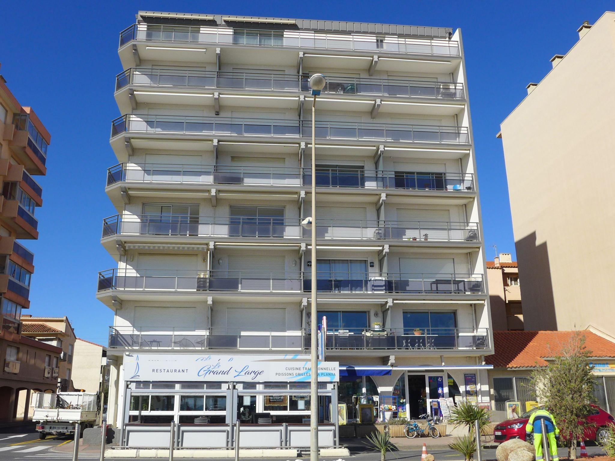 Foto 13 - Apartamento de 1 habitación en Canet-en-Roussillon con terraza