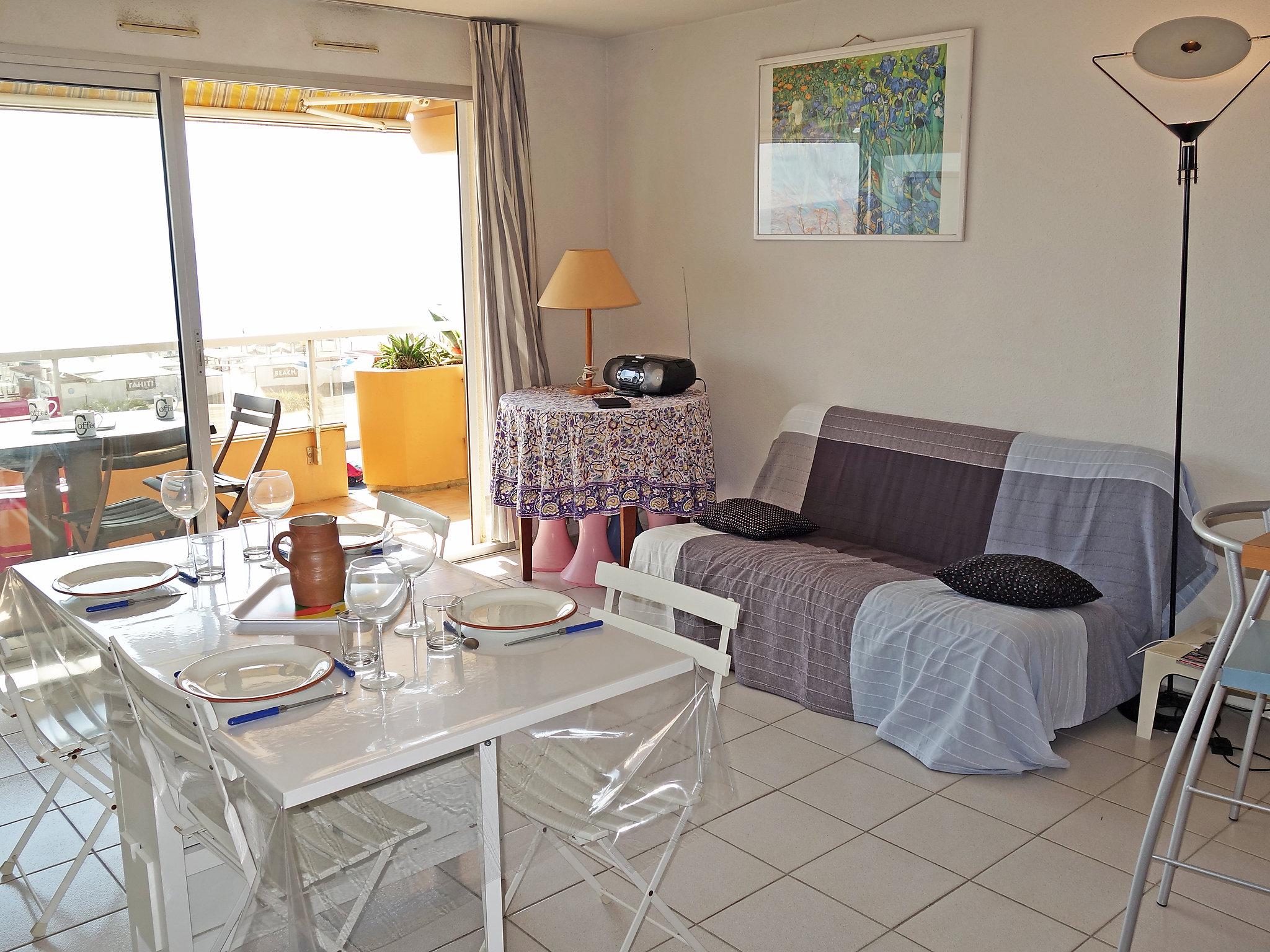 Foto 4 - Apartamento de 1 habitación en Canet-en-Roussillon con terraza