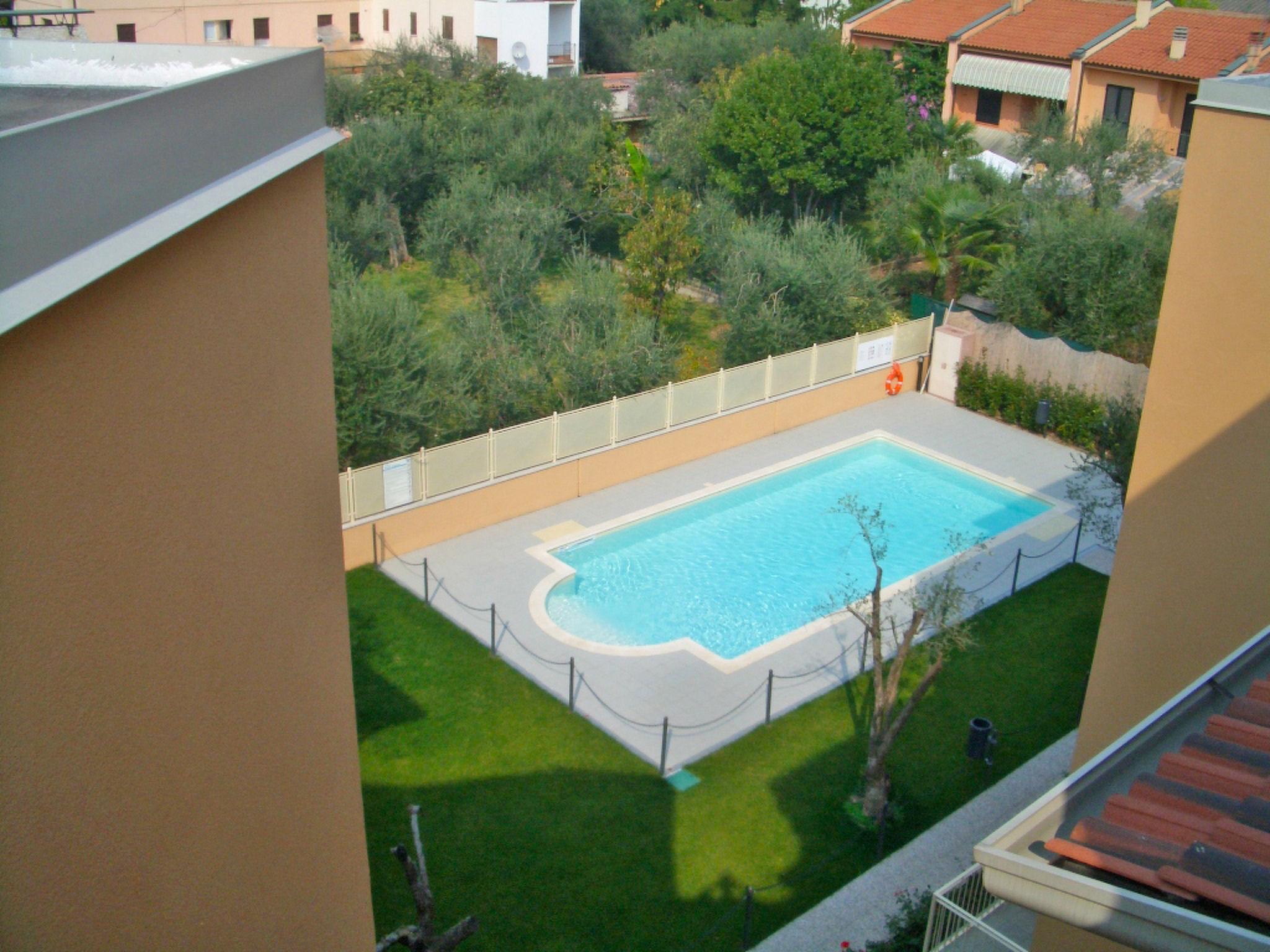 Foto 19 - Apartamento de 2 quartos em Toscolano Maderno com piscina e jardim