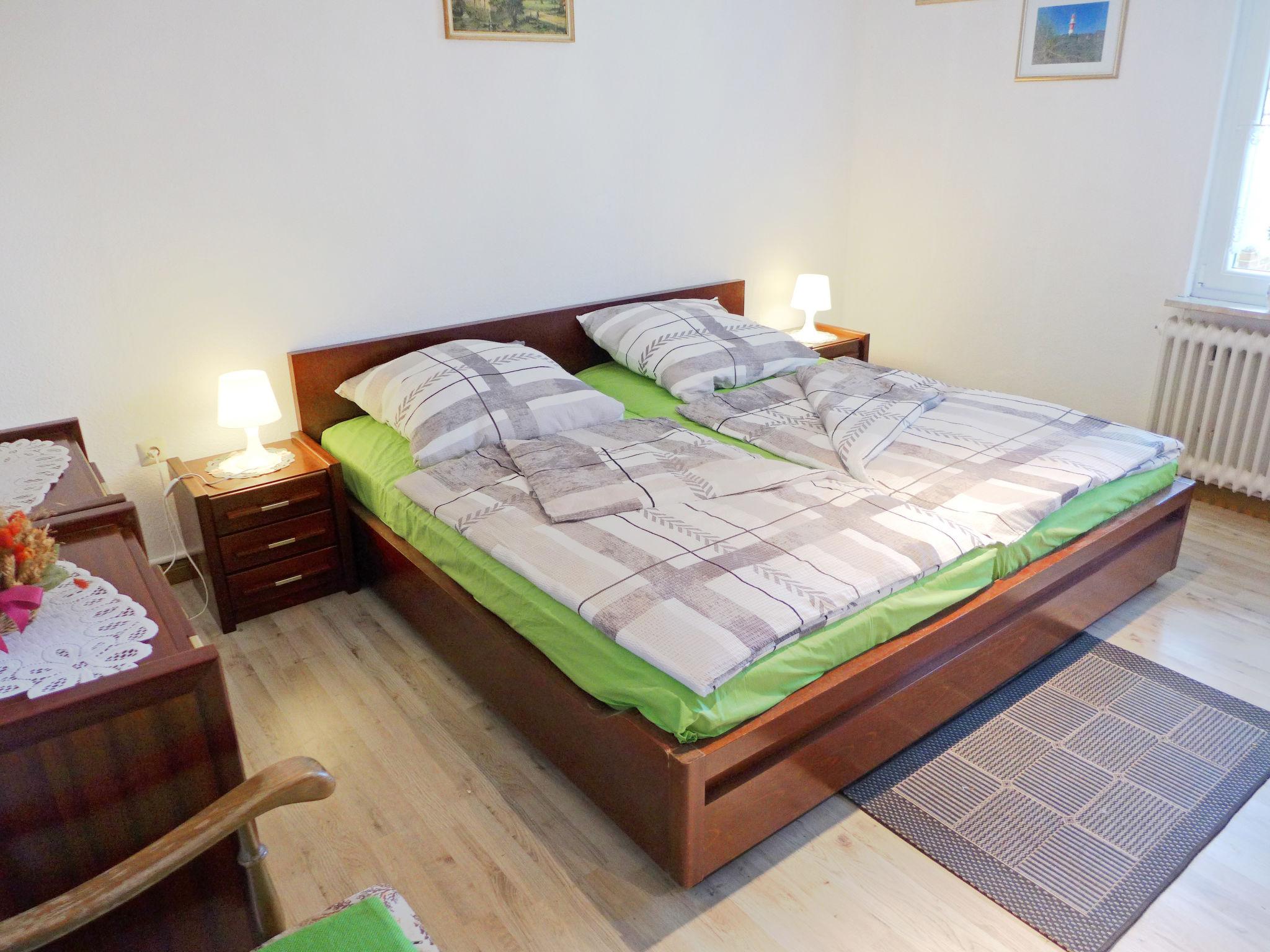 Foto 9 - Appartamento con 2 camere da letto a Südbrookmerland con giardino e vista mare