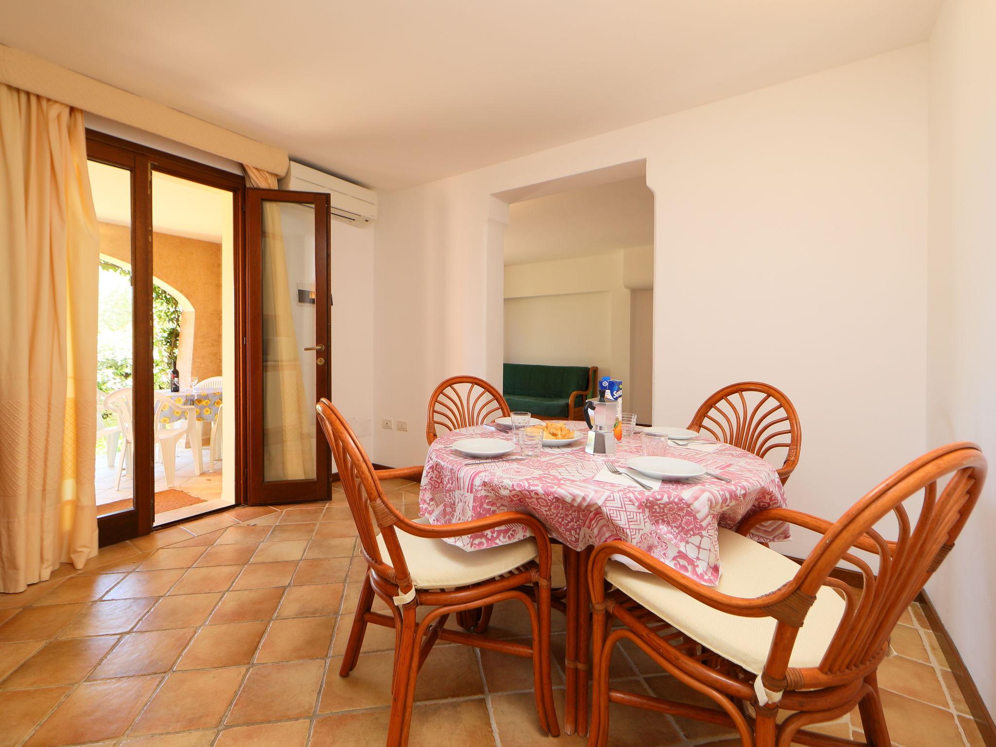 Photo 8 - 2 bedroom House in Loiri Porto San Paolo with swimming pool and garden