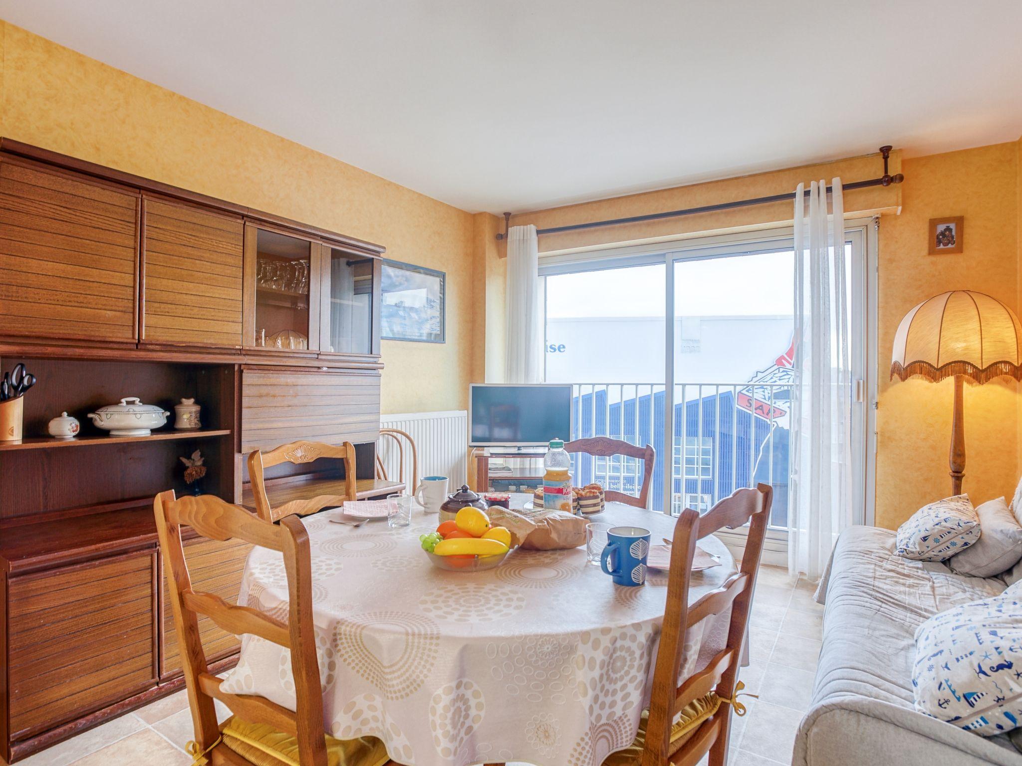 Foto 1 - Appartamento con 1 camera da letto a Quiberon con vista mare