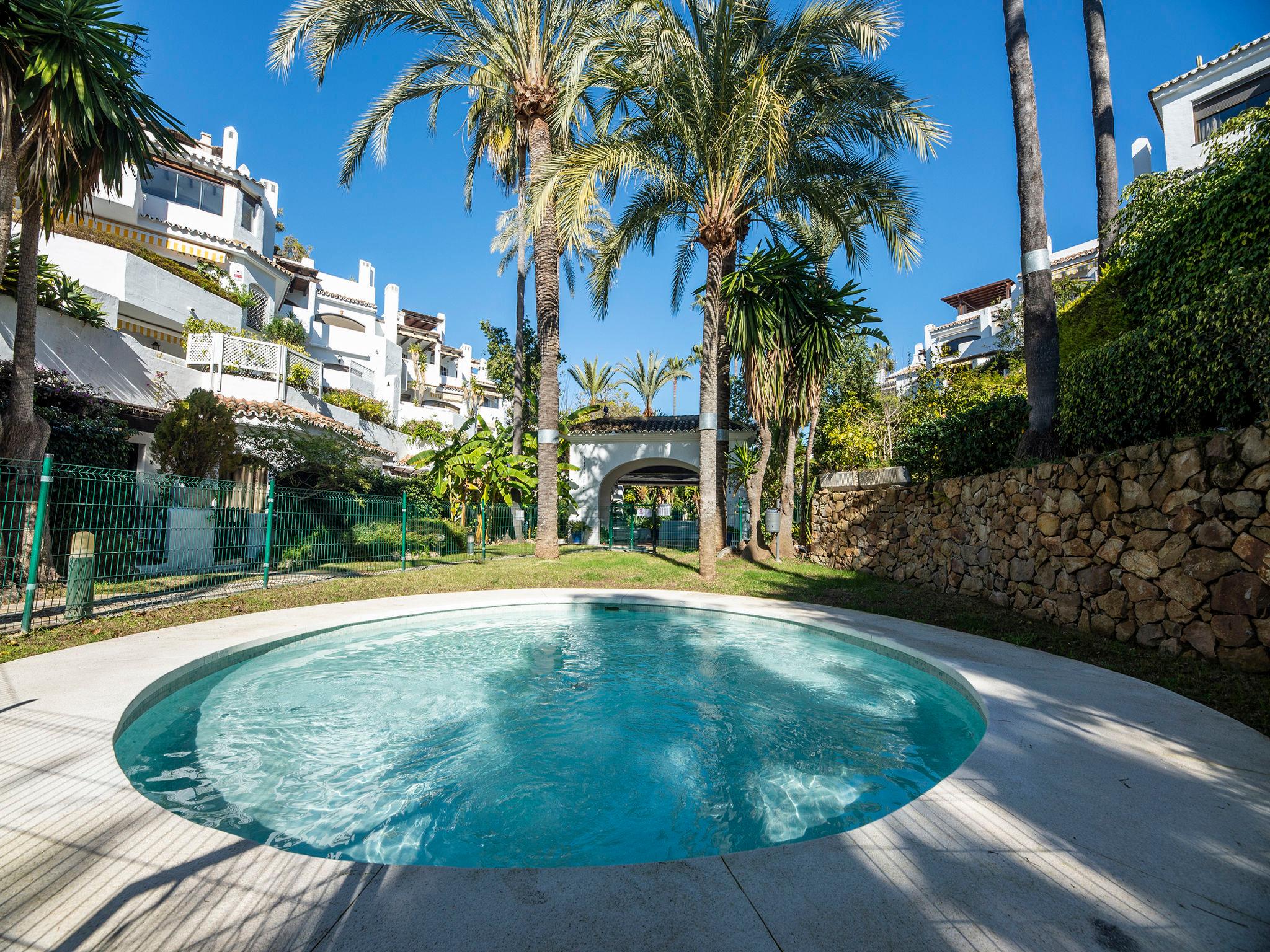 Photo 28 - Appartement de 2 chambres à Marbella avec piscine et terrasse