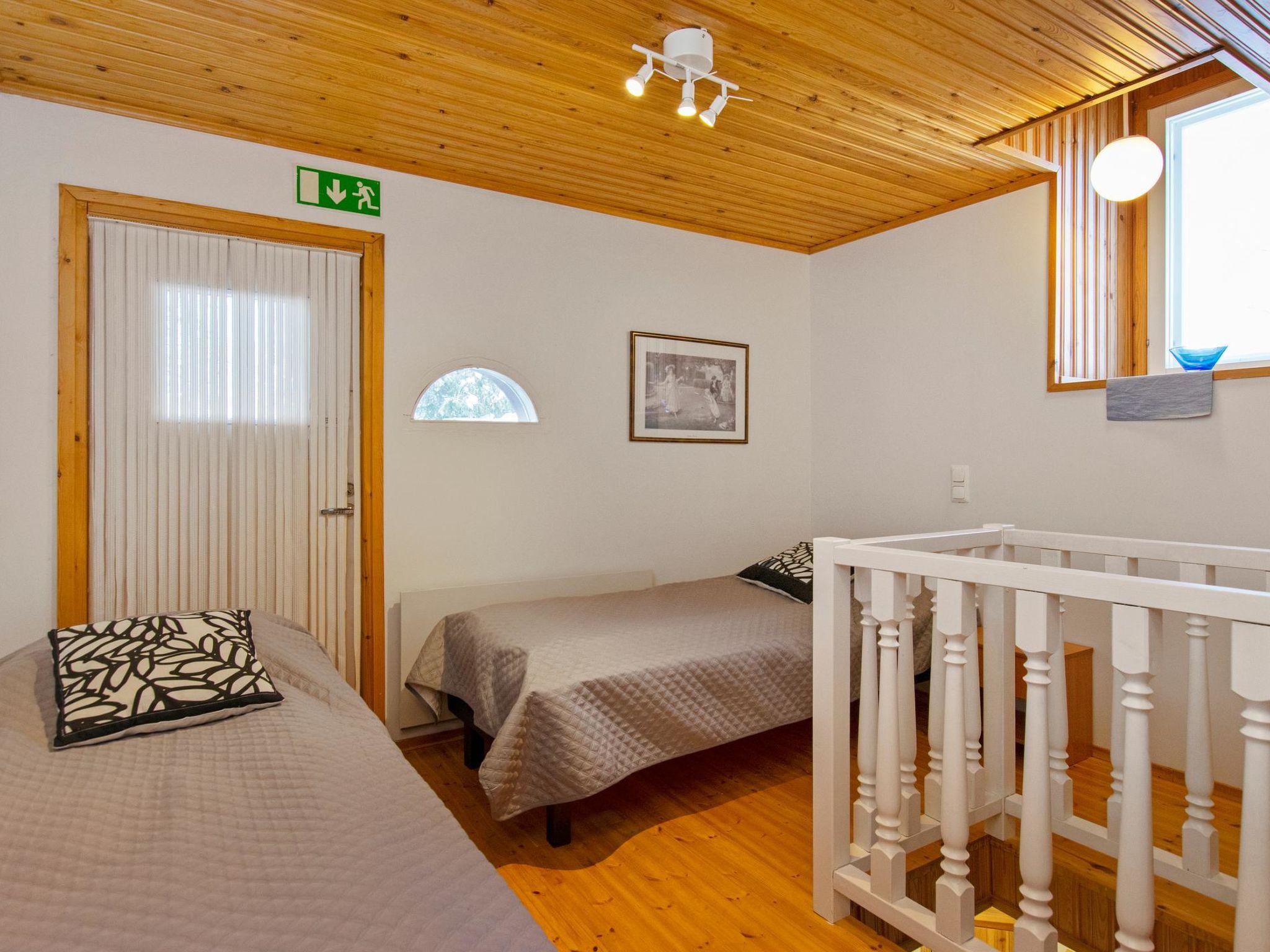 Foto 15 - Casa de 1 quarto em Hyrynsalmi com sauna