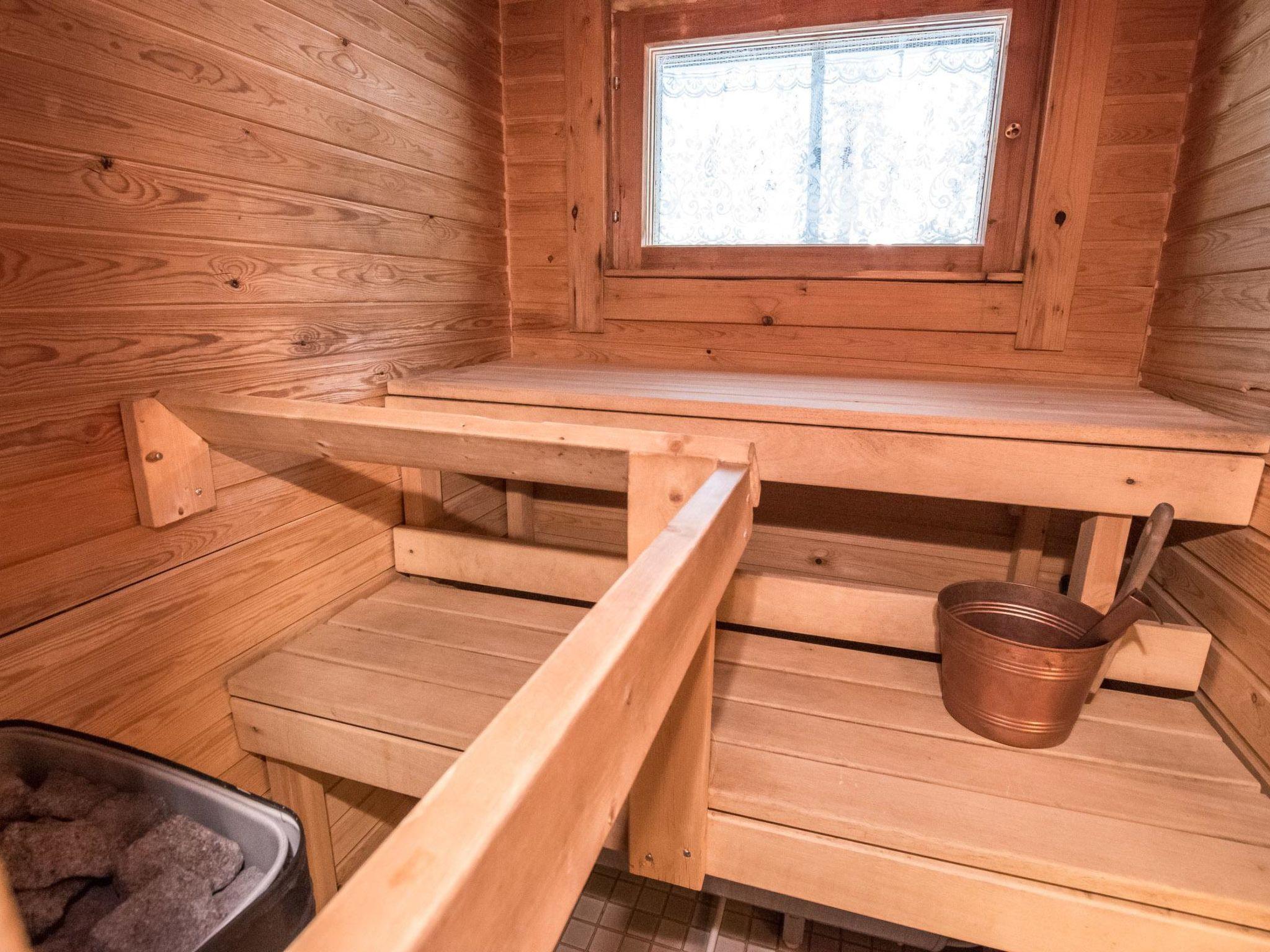 Photo 13 - Maison de 1 chambre à Hyrynsalmi avec sauna