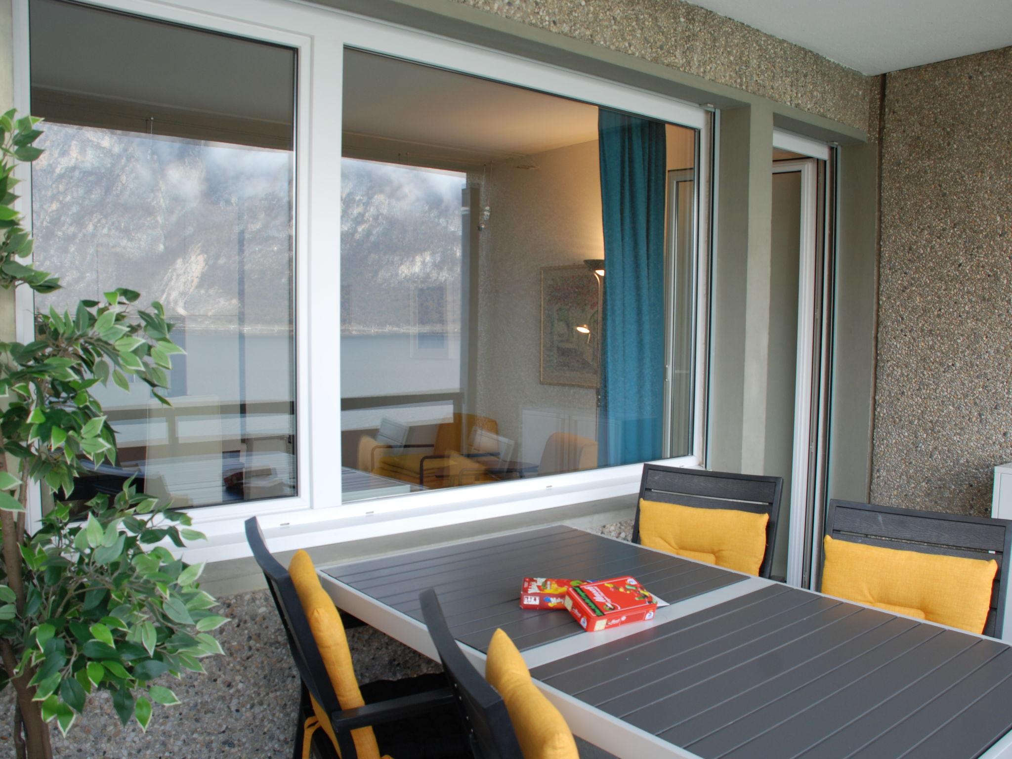 Foto 16 - Appartamento con 1 camera da letto a Bissone con piscina e vista sulle montagne