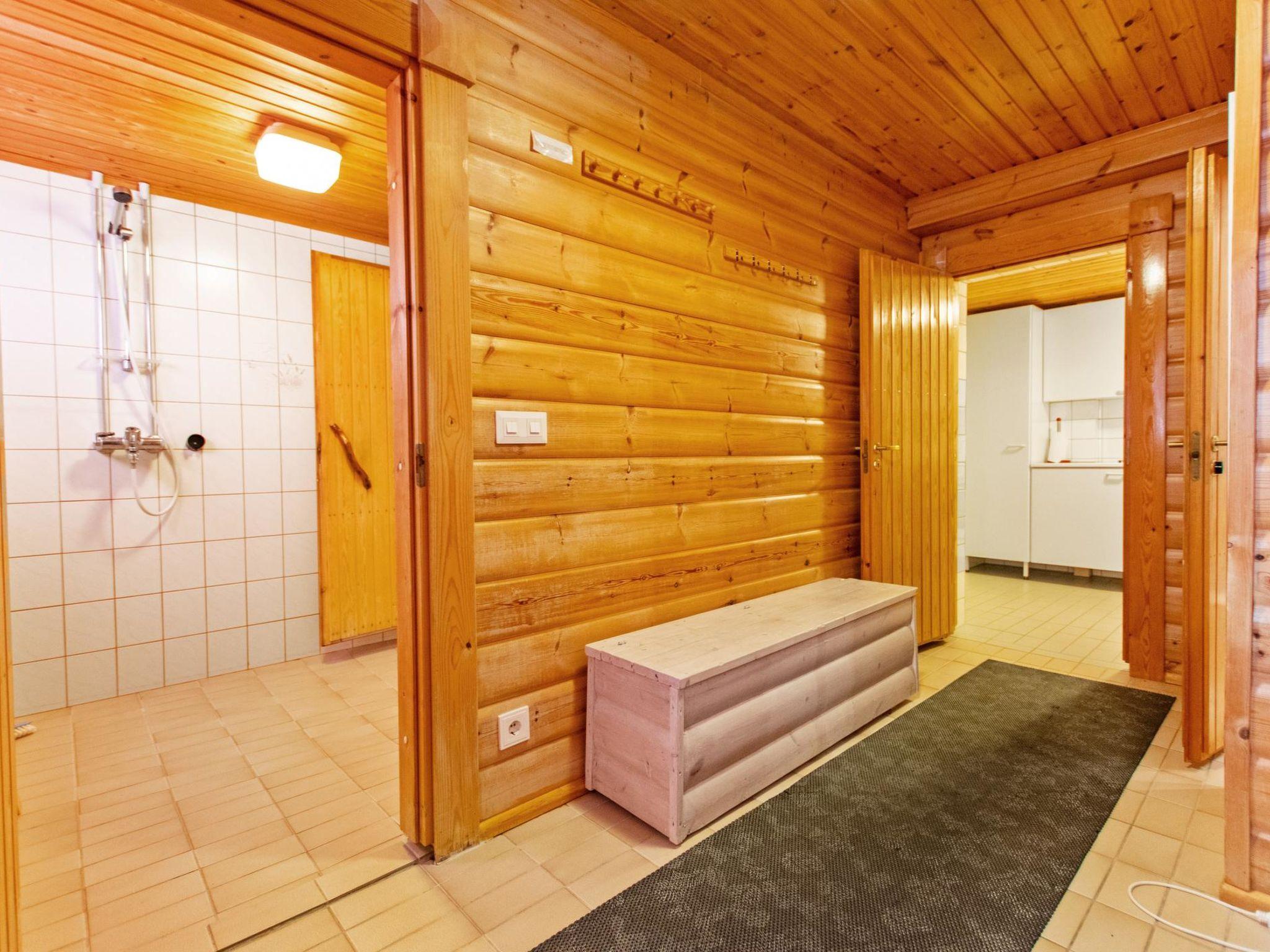Foto 20 - Haus mit 1 Schlafzimmer in Hyrynsalmi mit sauna