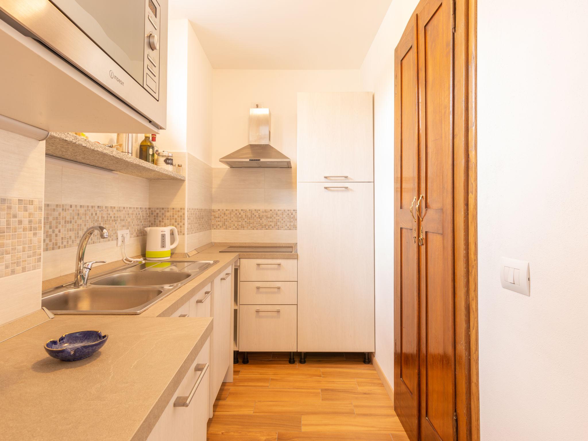 Foto 7 - Apartamento de 2 quartos em Perledo com piscina e jardim