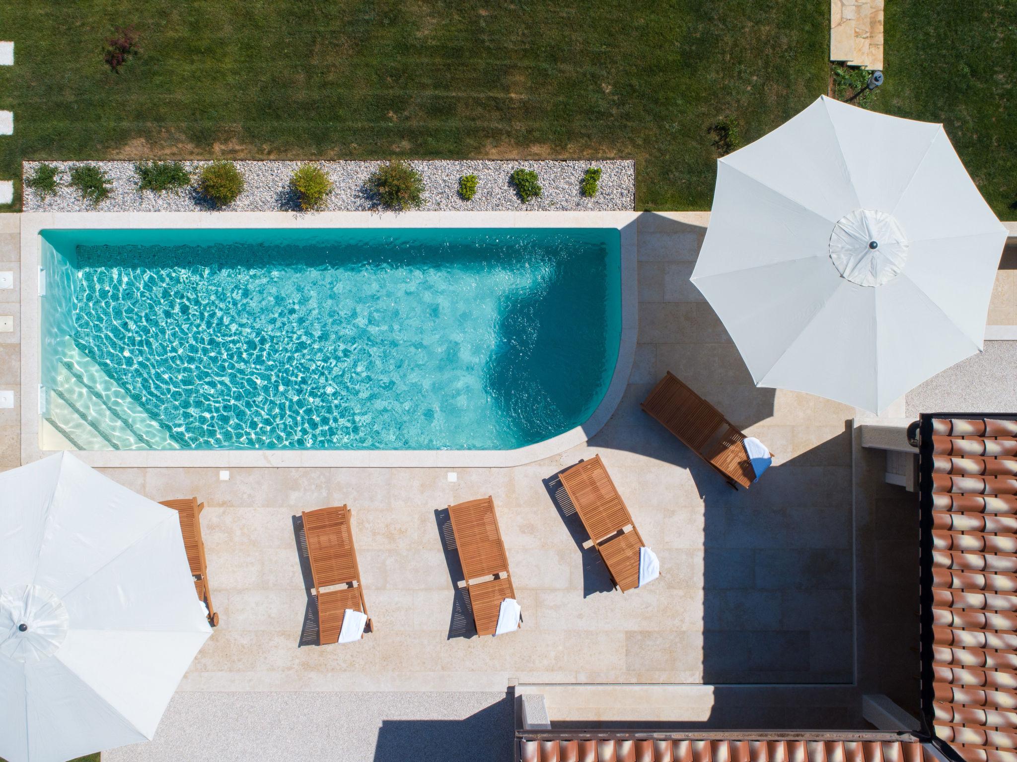 Photo 60 - Maison de 3 chambres à Gračišće avec piscine privée et jardin