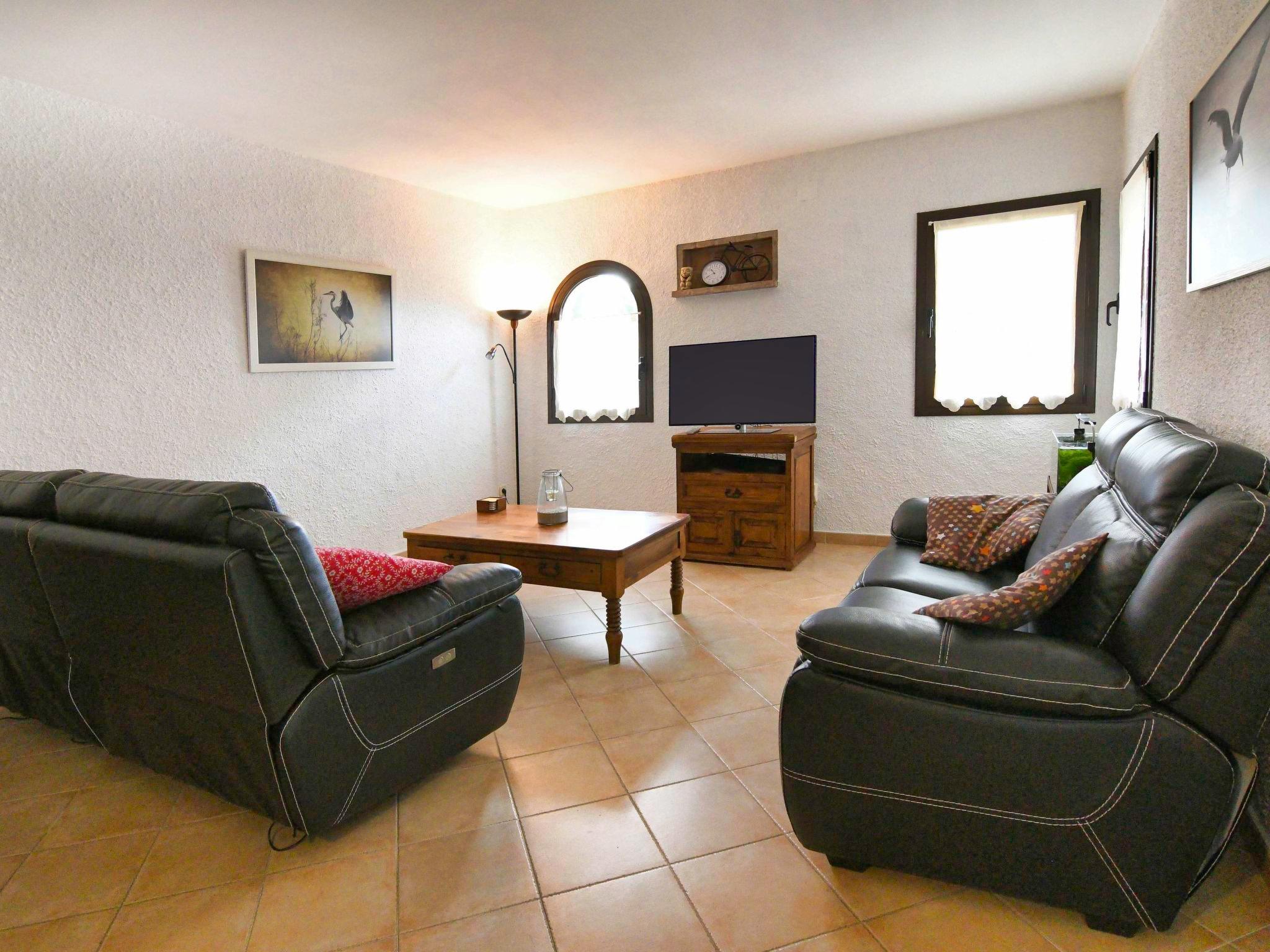 Photo 3 - 2 bedroom House in Calonge i Sant Antoni with private pool and sea view