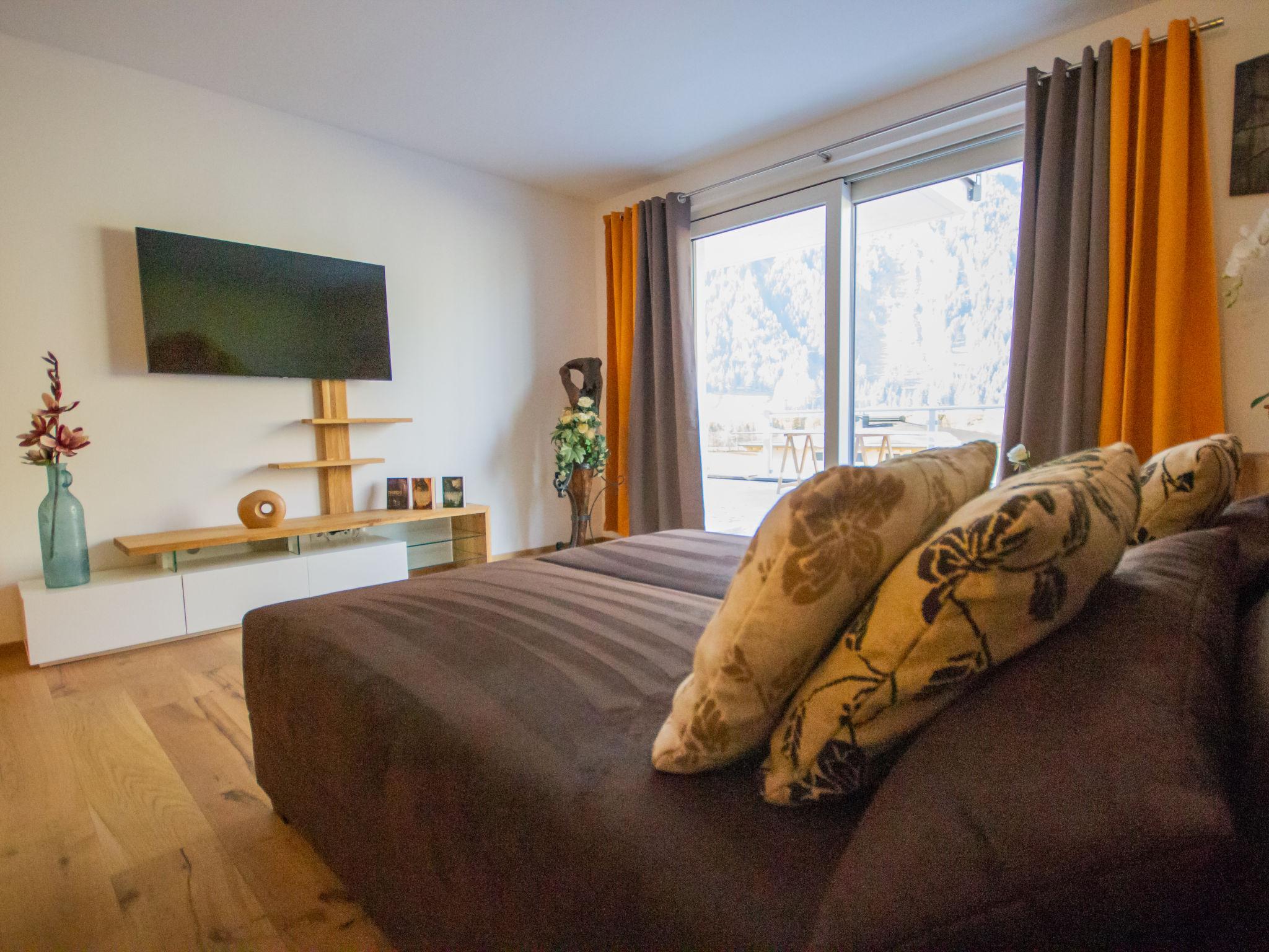 Foto 15 - Appartamento con 1 camera da letto a Längenfeld con terrazza e vista sulle montagne