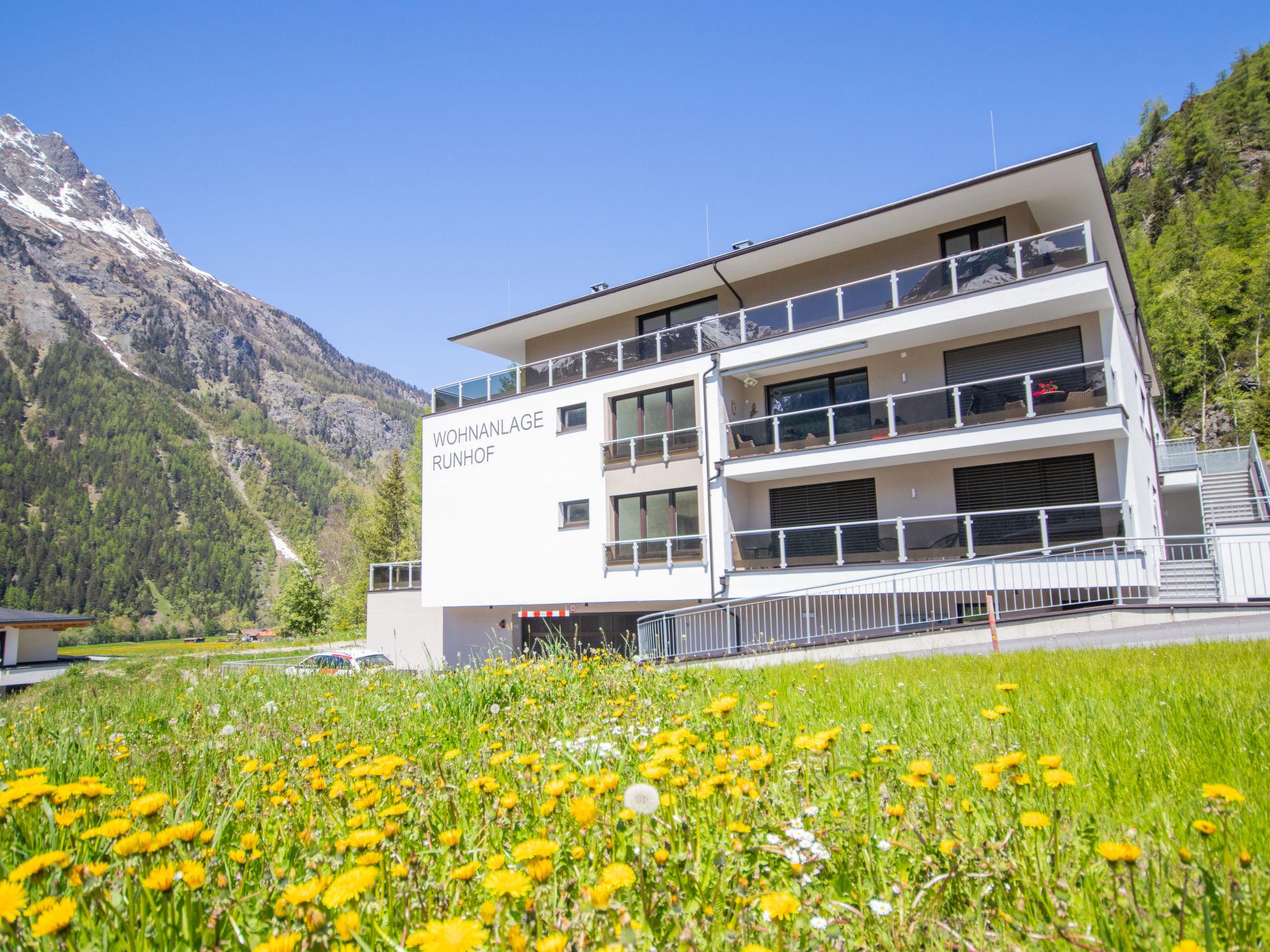 Foto 1 - Apartment mit 1 Schlafzimmer in Längenfeld mit terrasse und blick auf die berge