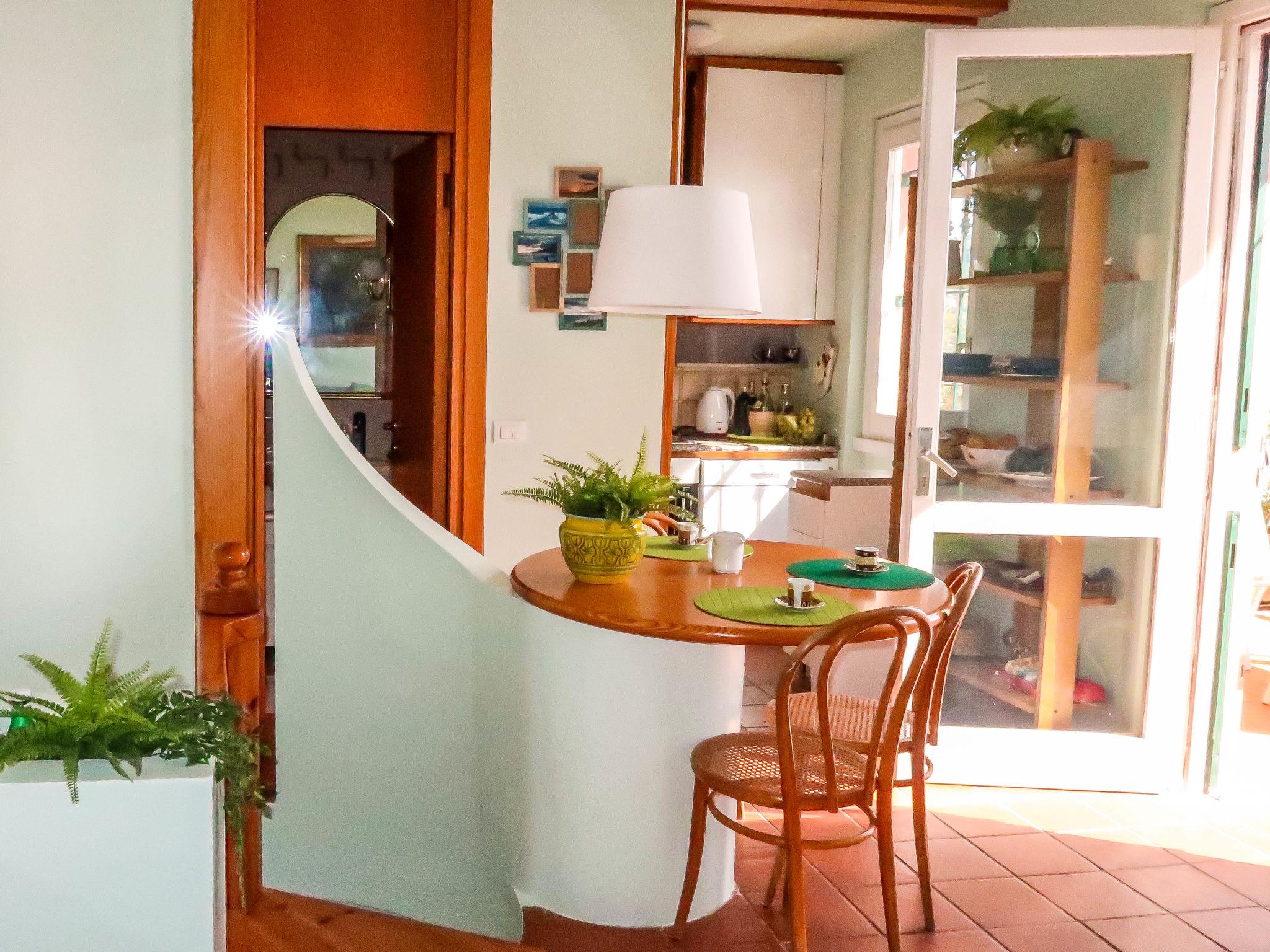 Foto 7 - Apartamento de 2 quartos em Ventimiglia com jardim e terraço