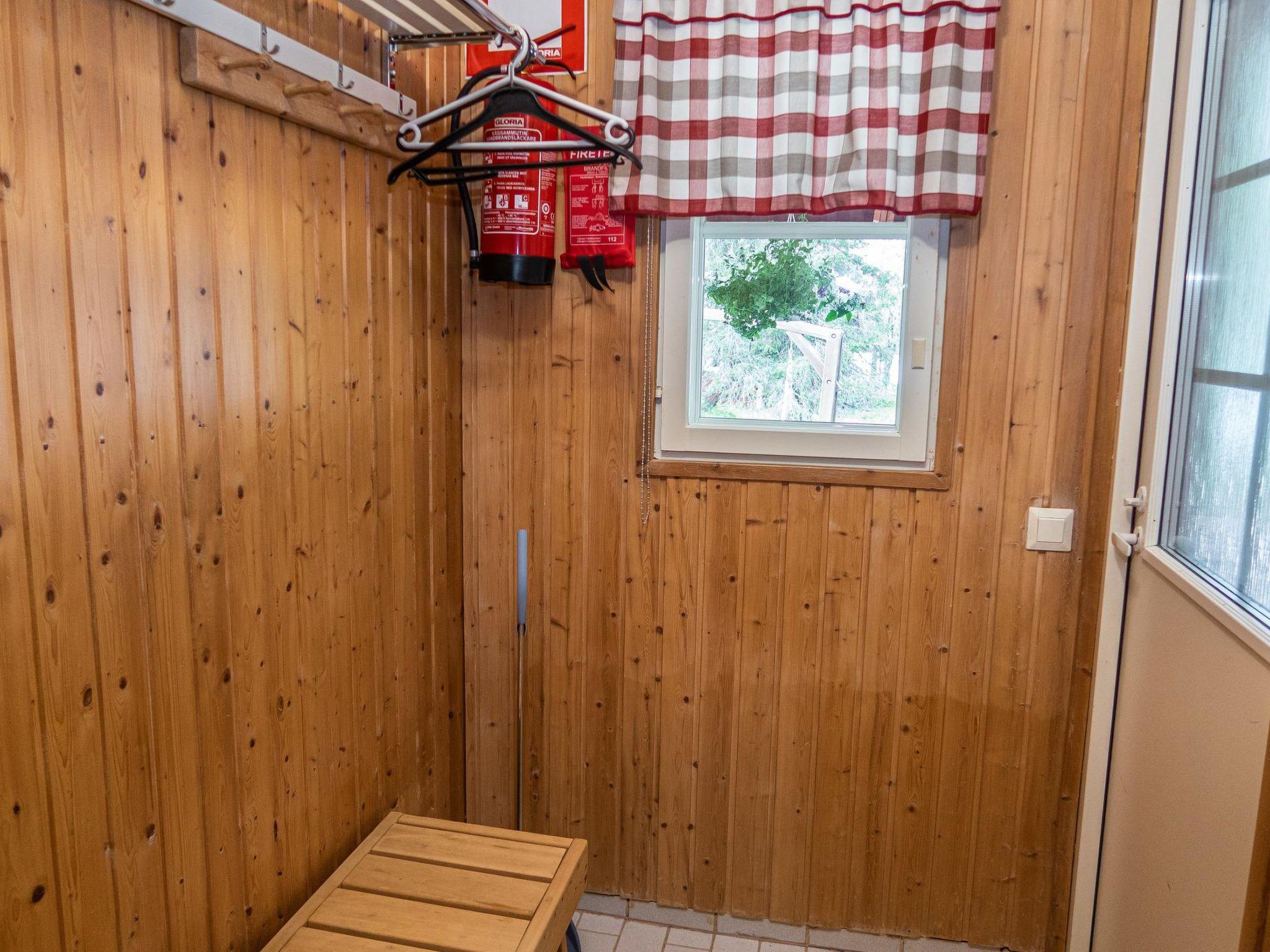 Photo 11 - 1 bedroom House in Kuusamo with sauna and mountain view