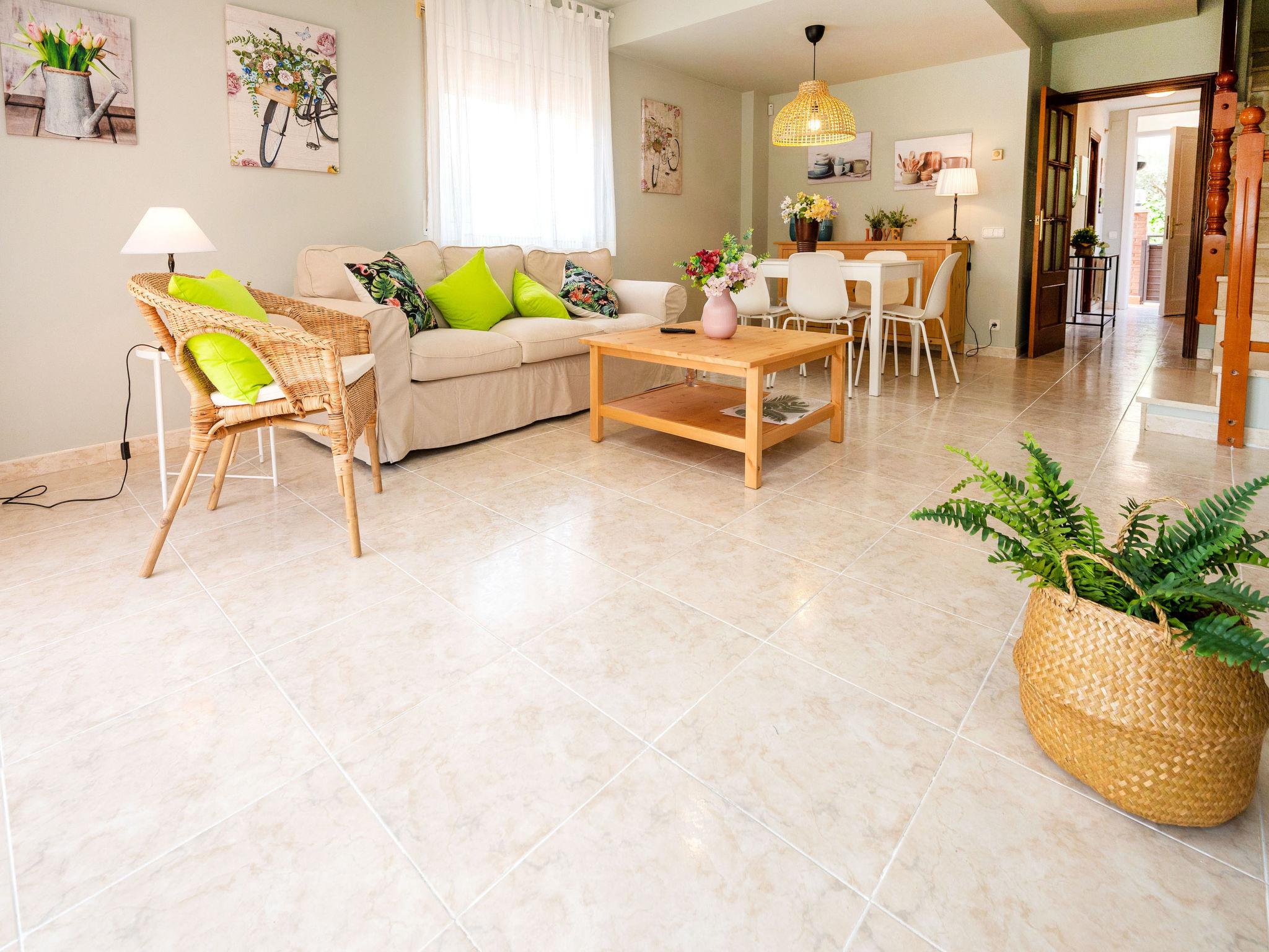 Photo 8 - 3 bedroom House in Vilassar de Mar with garden and terrace