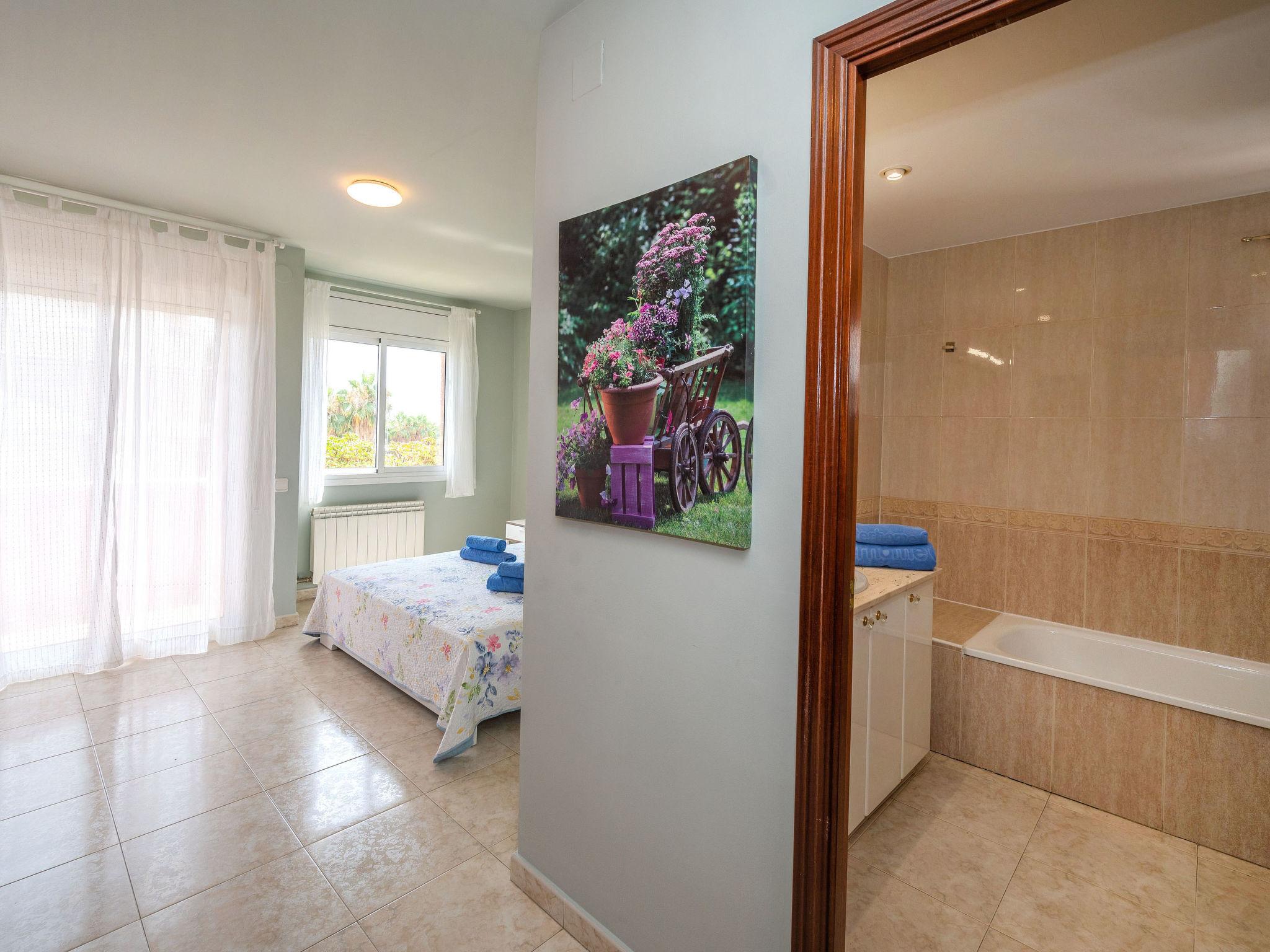 Foto 16 - Casa con 3 camere da letto a Vilassar de Mar con terrazza e vista mare