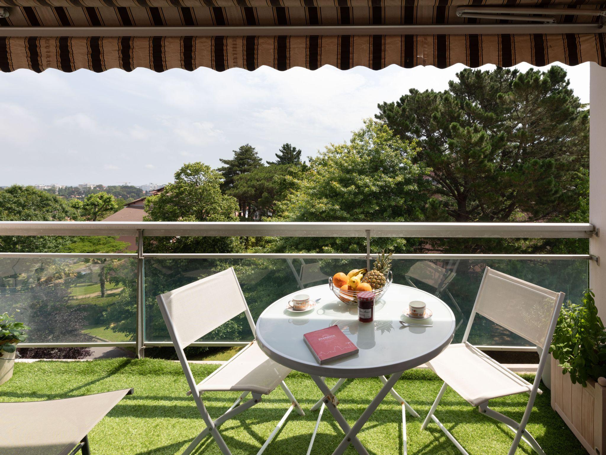 Foto 1 - Apartamento em Biarritz com jardim e vistas do mar