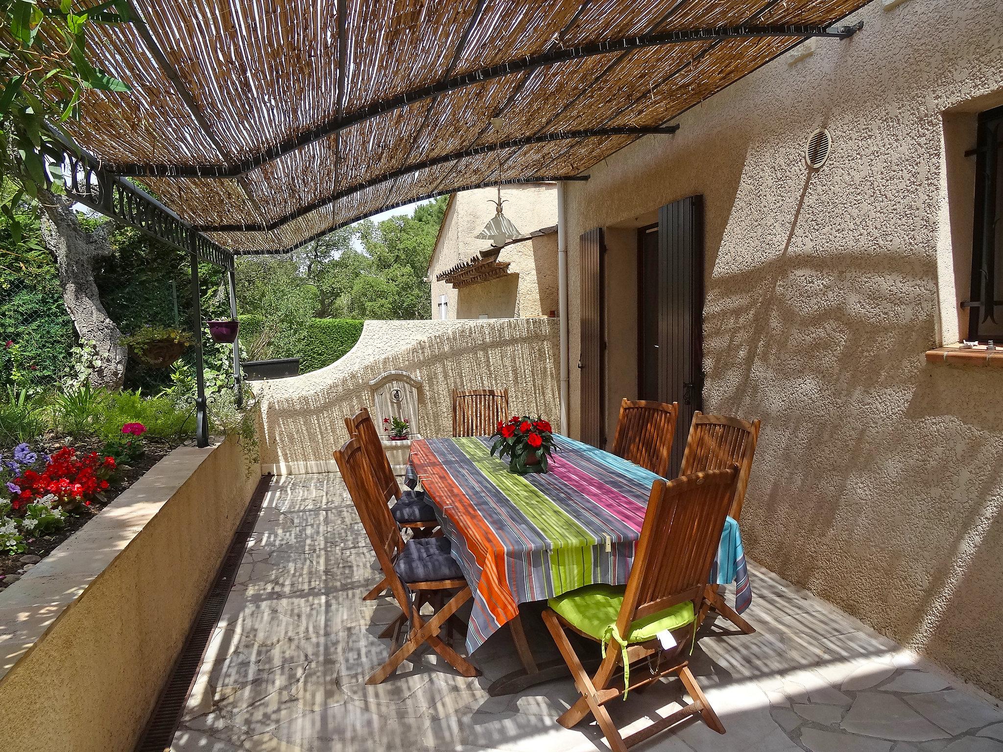 Photo 12 - 2 bedroom House in Gassin with private pool and garden