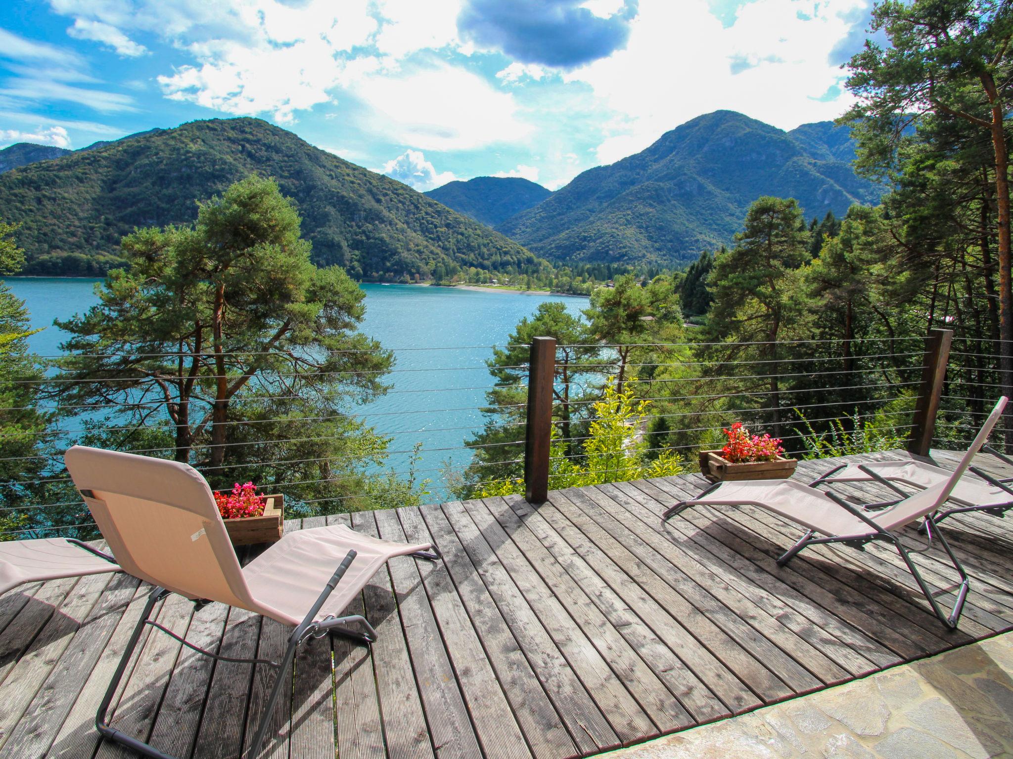 Foto 3 - Casa de 3 quartos em Ledro com terraço e vista para a montanha