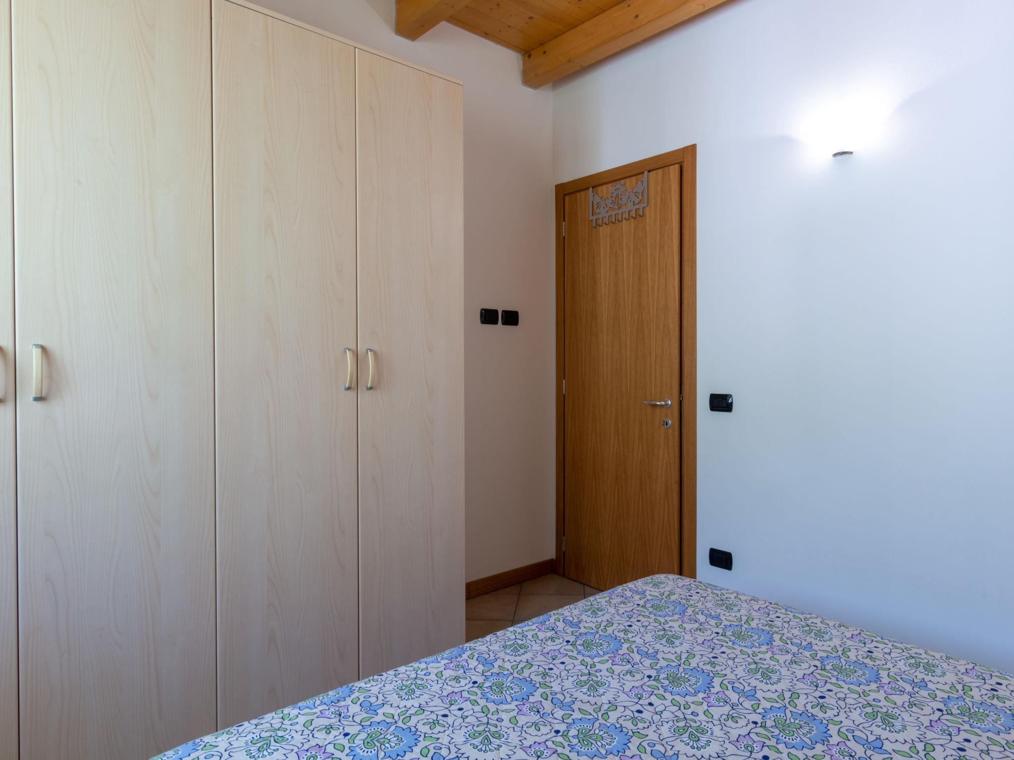 Foto 13 - Appartamento con 1 camera da letto a Gera Lario con piscina e vista sulle montagne